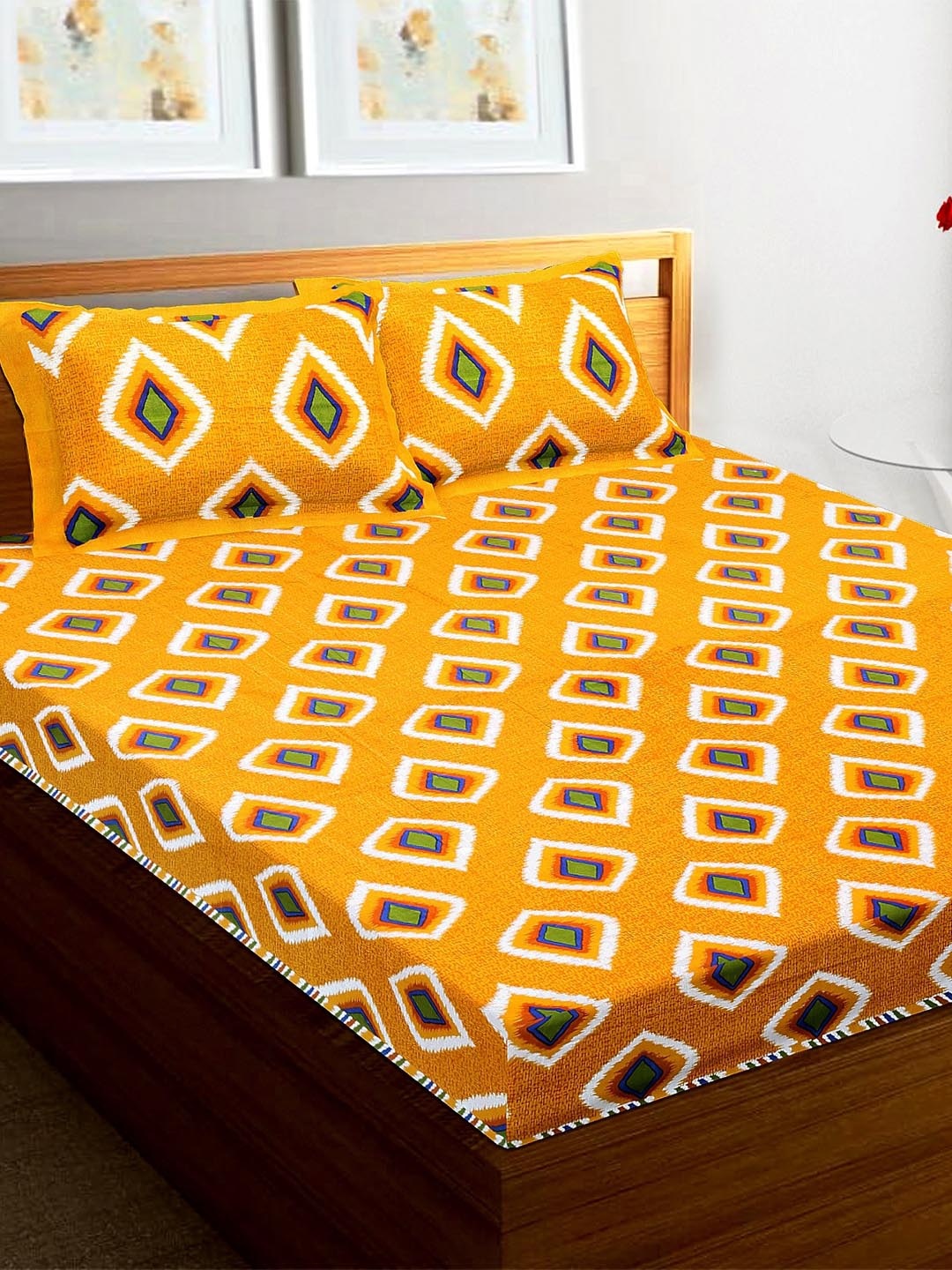 

Rajasthanikart Yellow & Green Geometric Cotton 110 TC Queen Bedsheet & 2 Pillow Covers