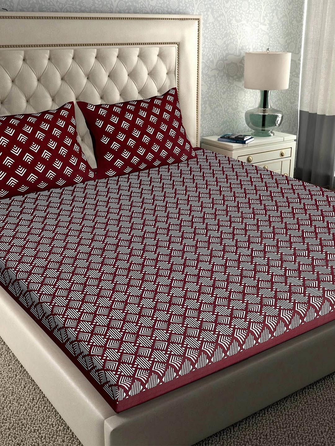 

Rajasthanikart Maroon & White Geometric Cotton 110 TC Queen Bedsheet with 2 Pillow Covers