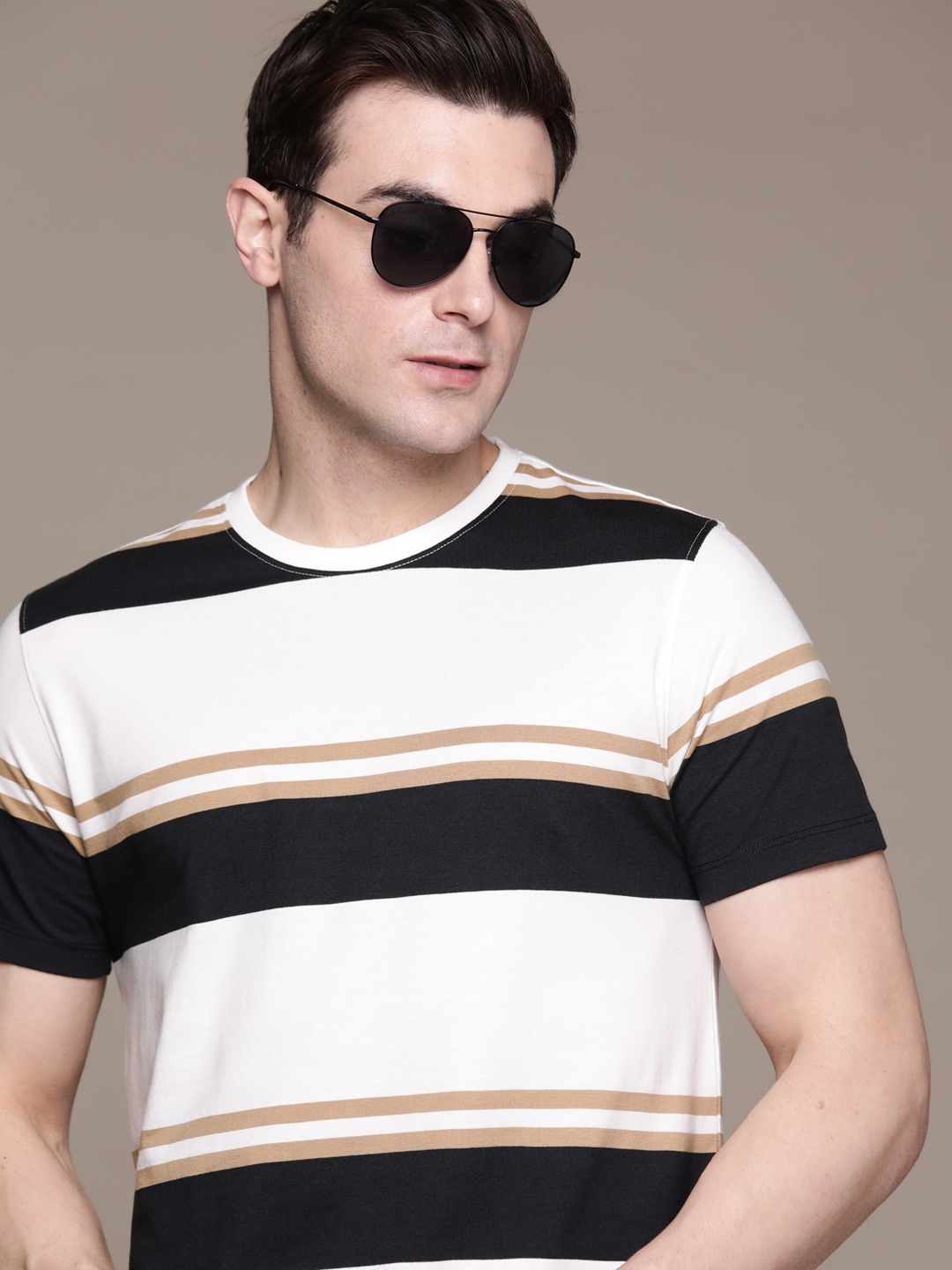 

The Roadster Lifestyle Co. Striped T-shirt, White