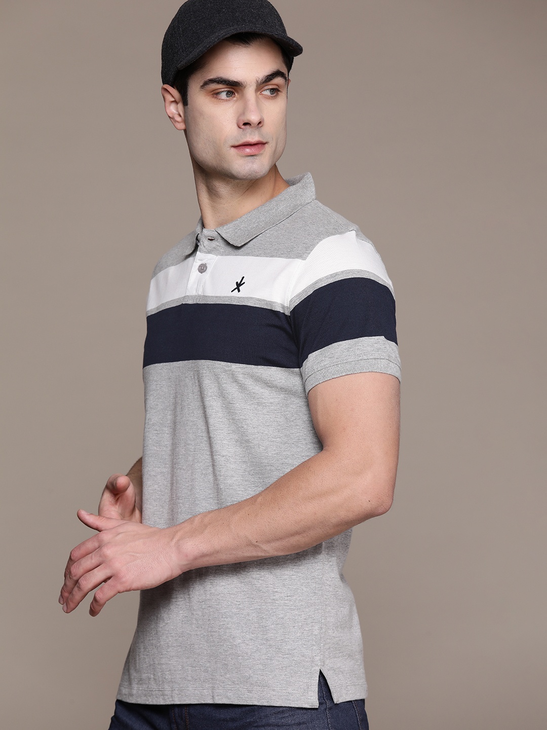 

The Roadster Lifestyle Co Striped T-shirt, Grey