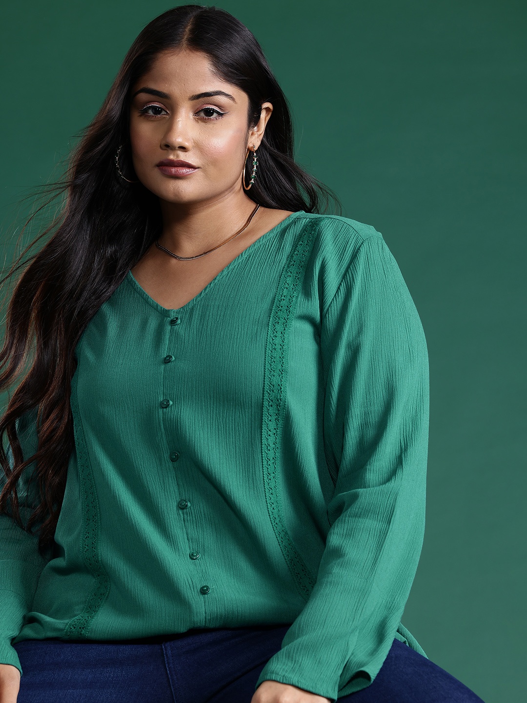 

DressBerry Curve Plus Size V-Neck Flared Sleeves Lace Inserts Detailed Top, Green