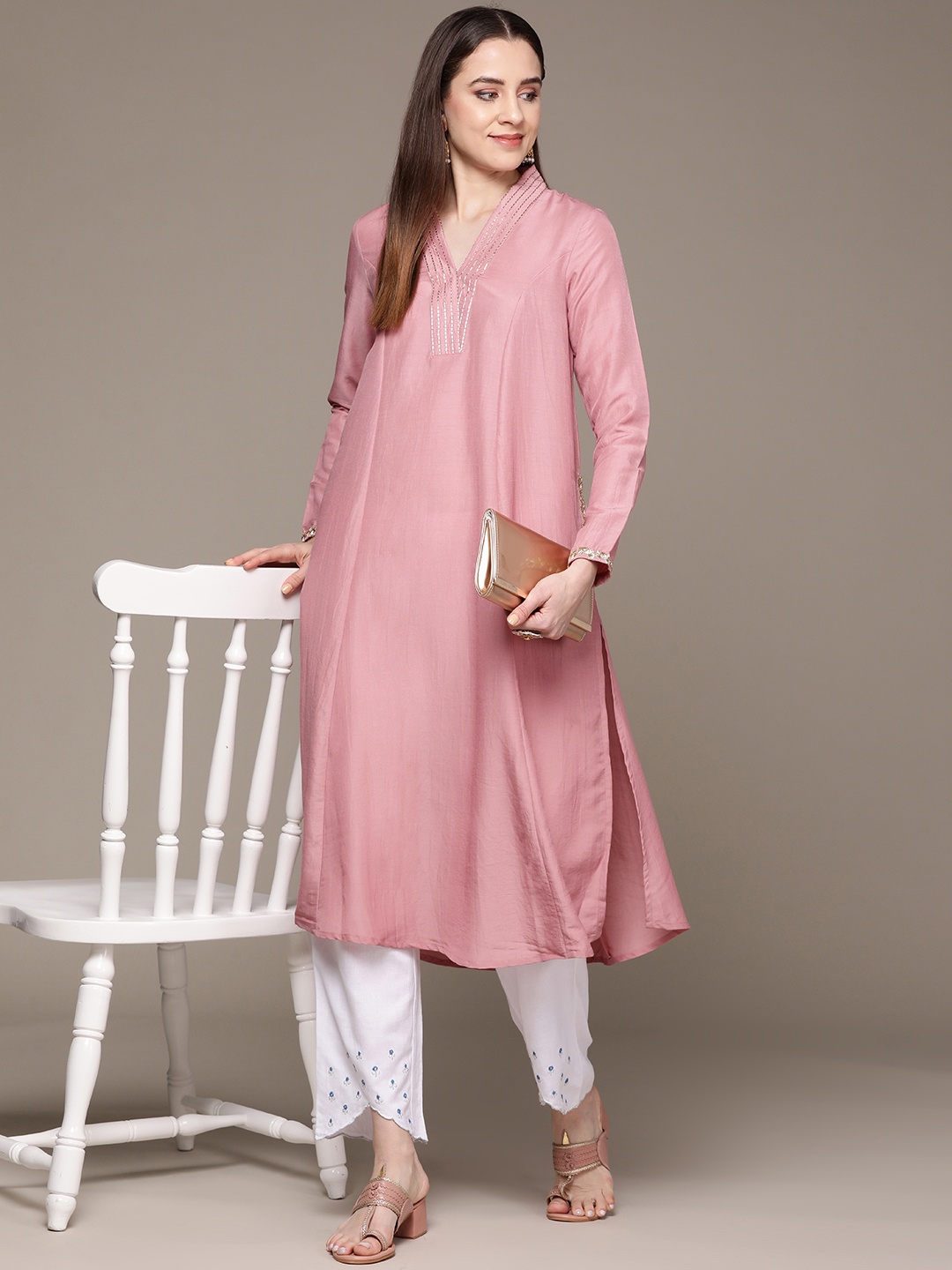 

Moda Rapido Gotta-Patti Embroidered Panelled A-Line Kurta, Pink