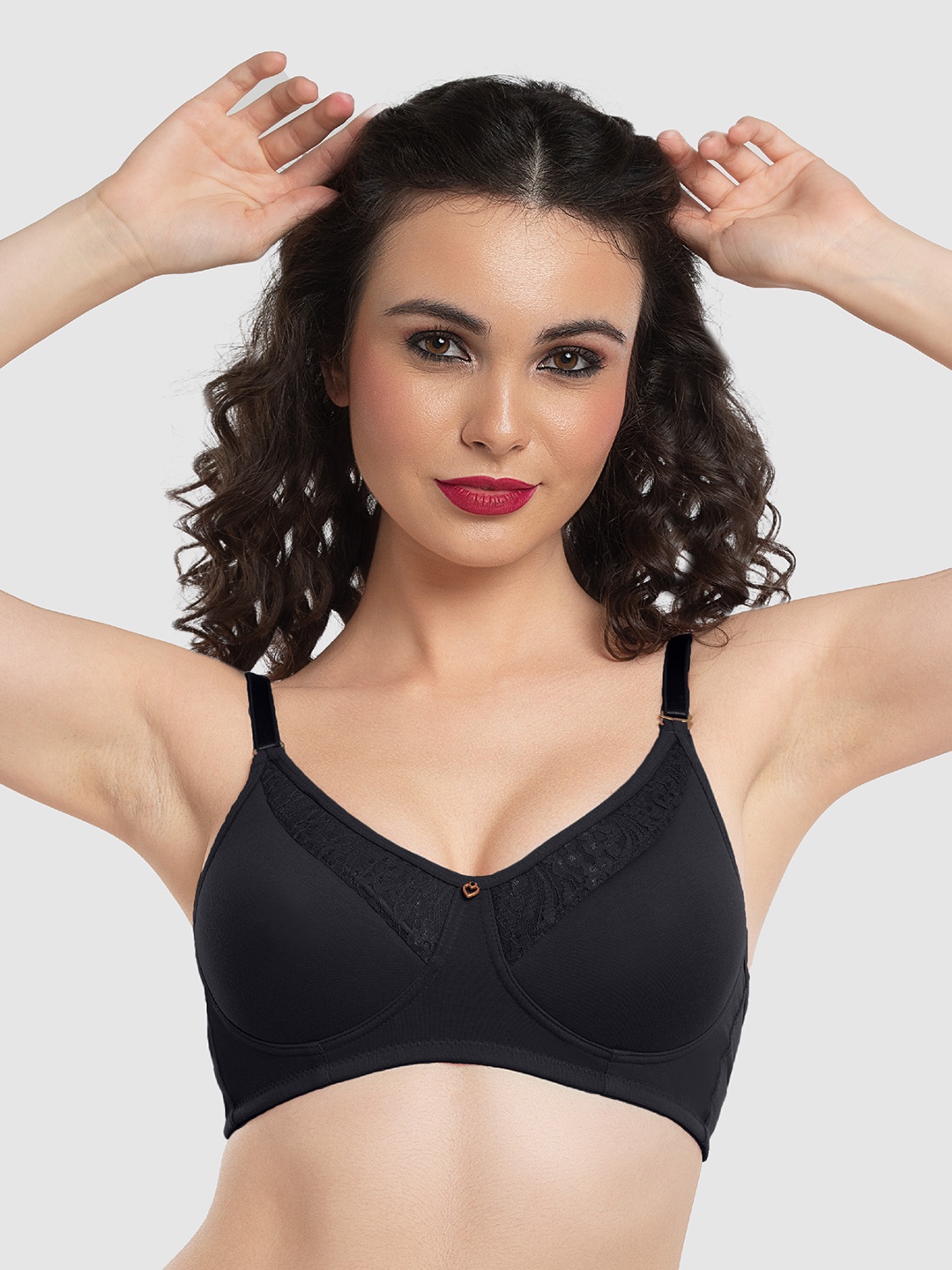 

Lovable Floral Lace Full Coverage Lightly Padded Everyday Bra With All Day Comfort, Black