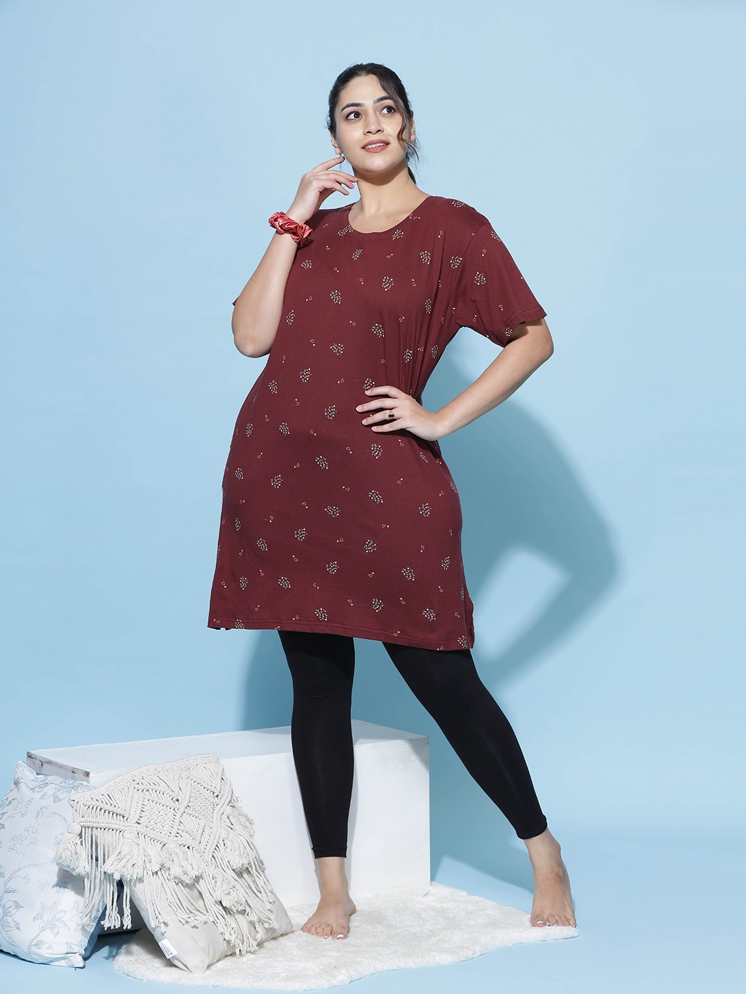 

9shines Label Abstract Printed Cotton T-shirt Nightdress, Maroon