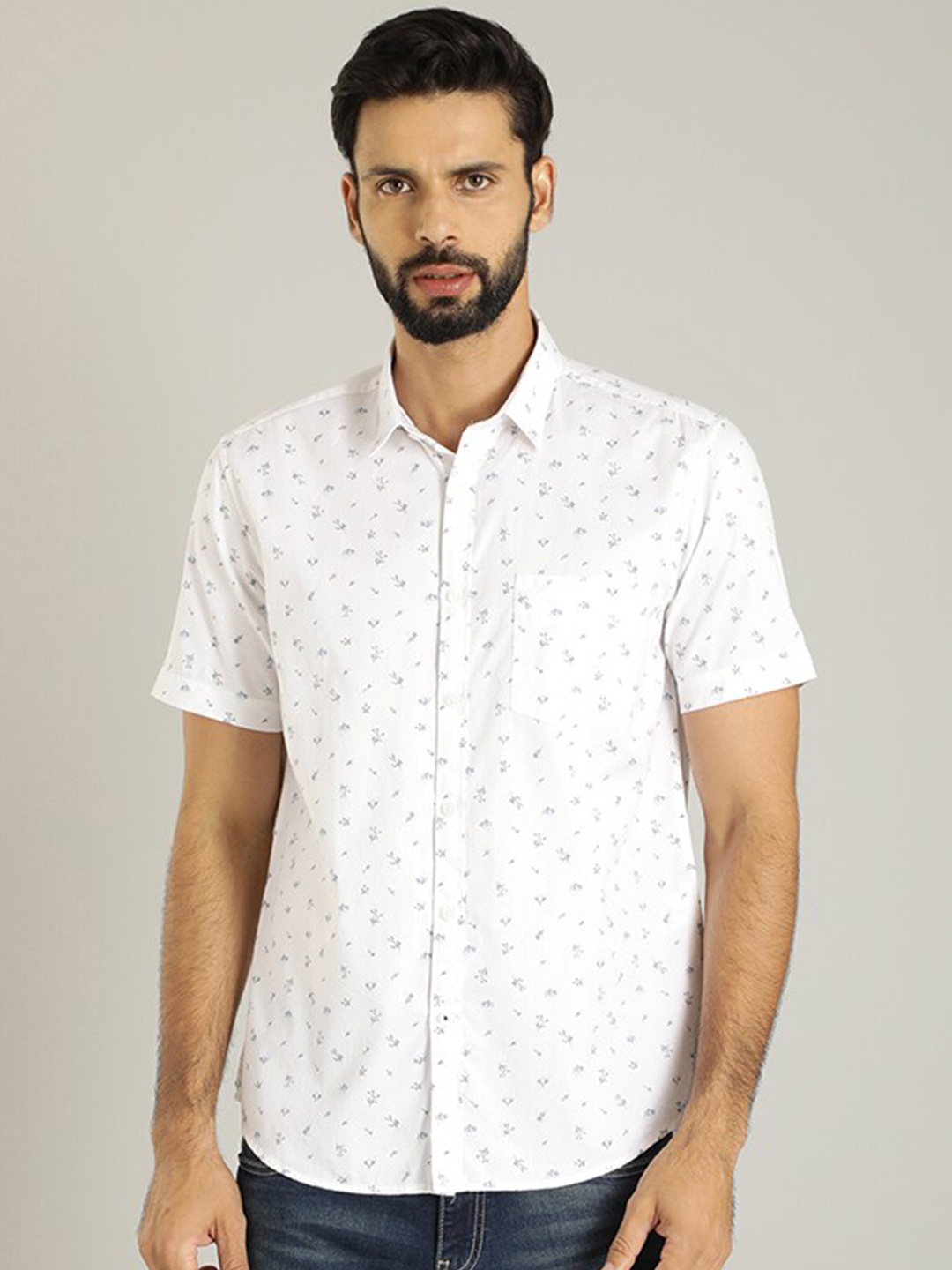

Indian Terrain Classic Floral Printed Pure Cotton Casual Shirt, White