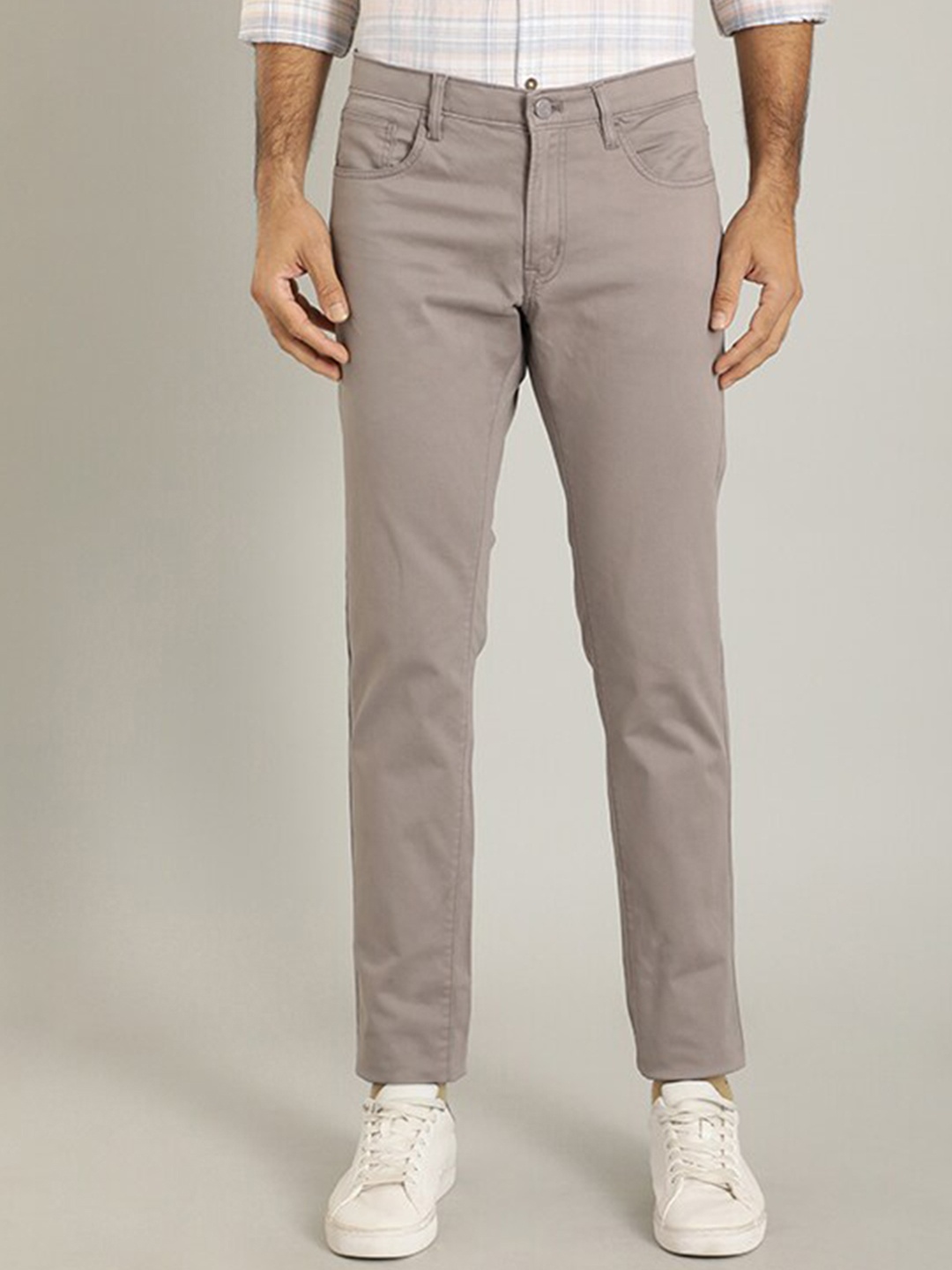 

Indian Terrain Men Brooklyn Mid-Rise Slim Fit Chinos, Beige