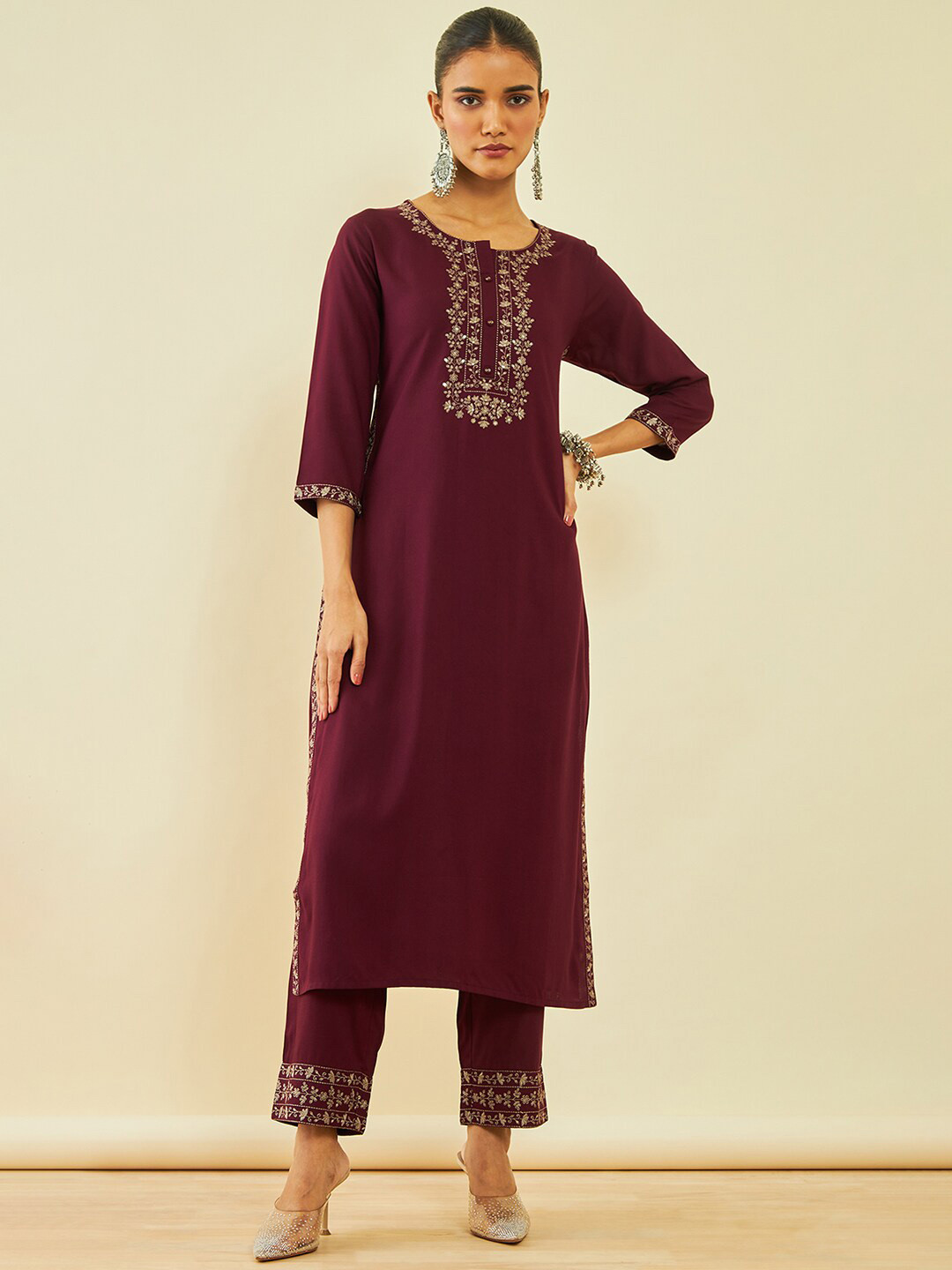 

Soch Floral Yoke Embroidered Regular Kurta with Trousers, Maroon