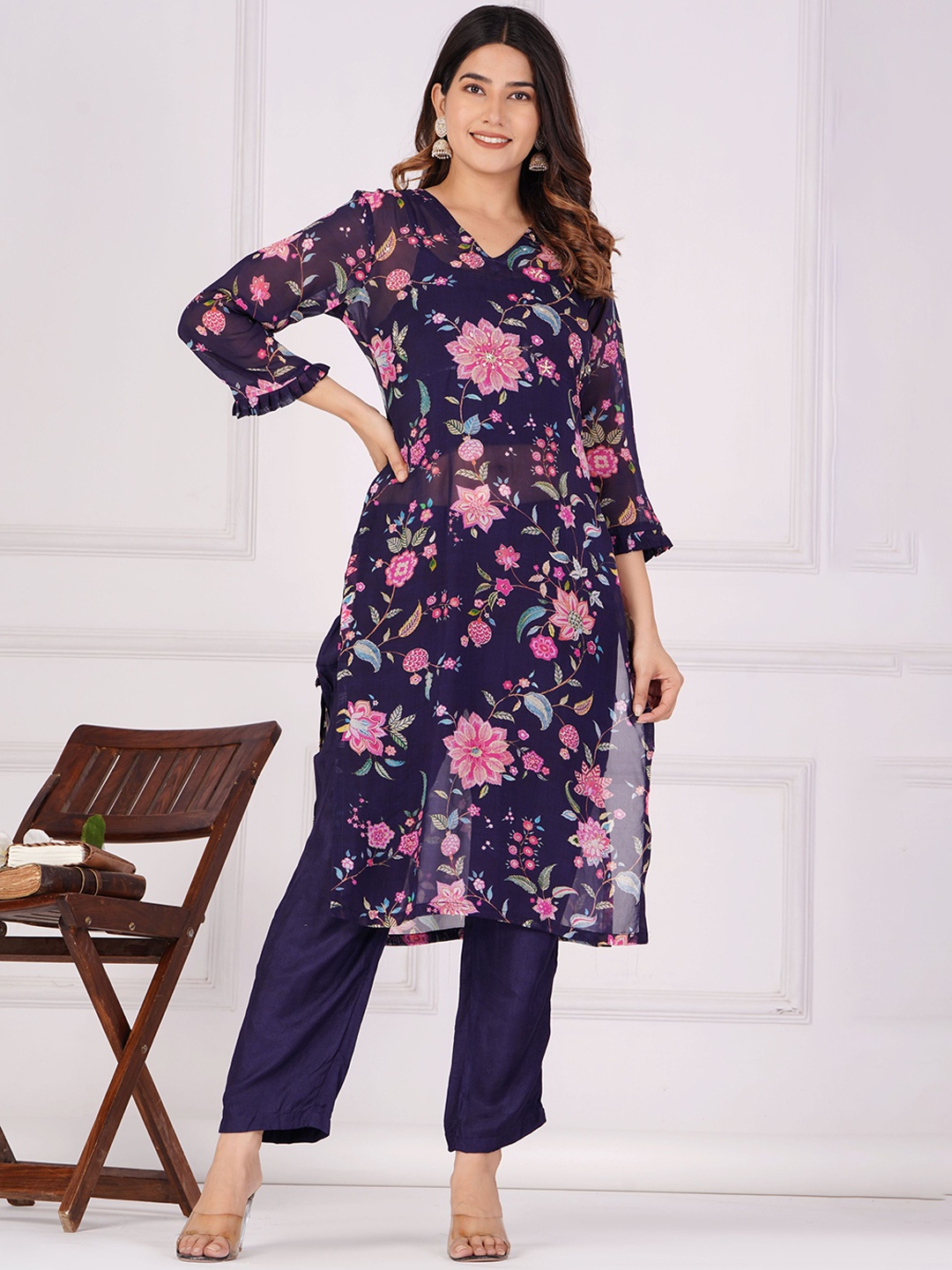 

Shikhaa Style Floral Printed Zardozi Kurta With Trousers, Navy blue