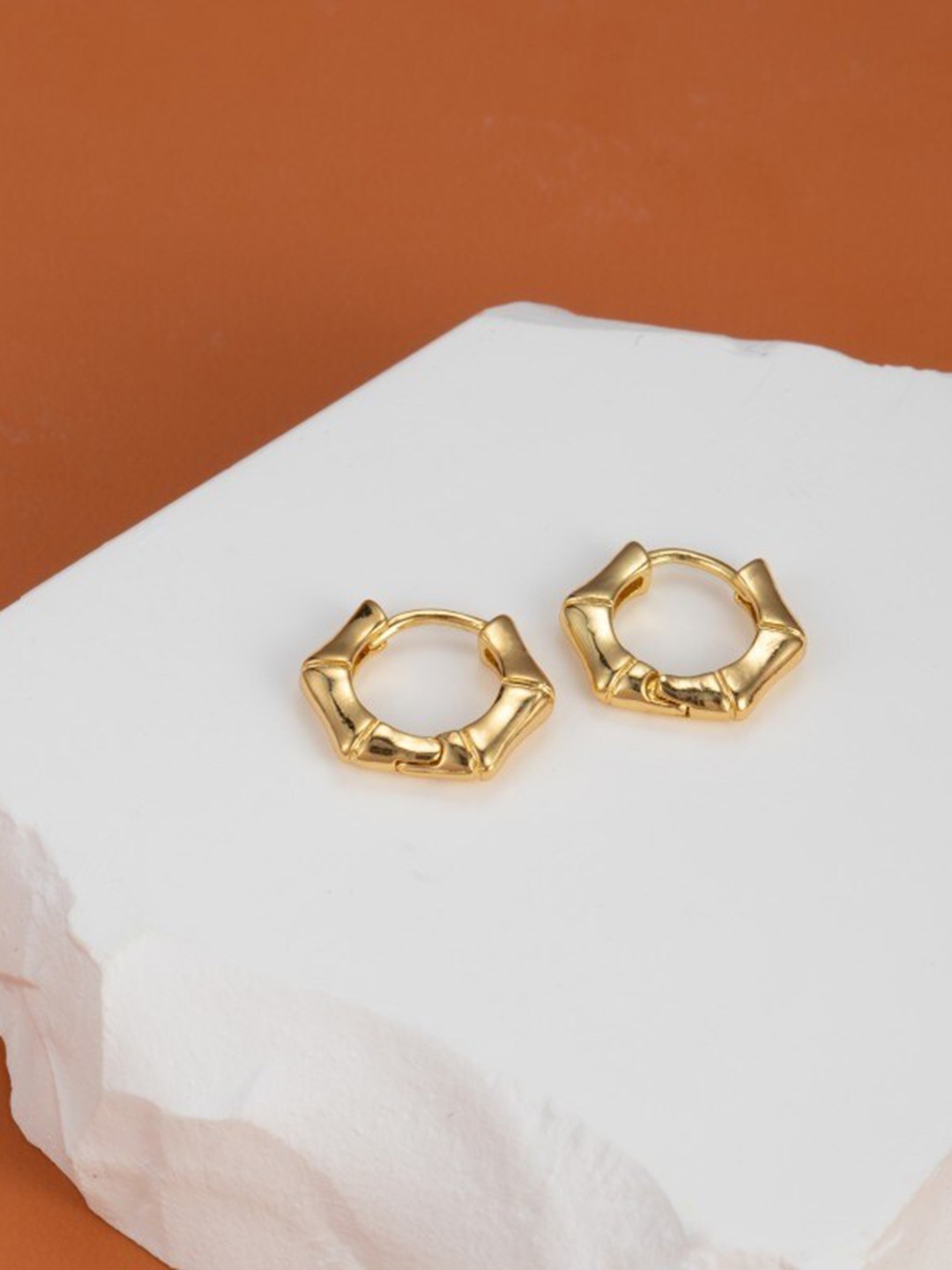 

MYKI Gold-Plated Contemporary Hoop Earrings