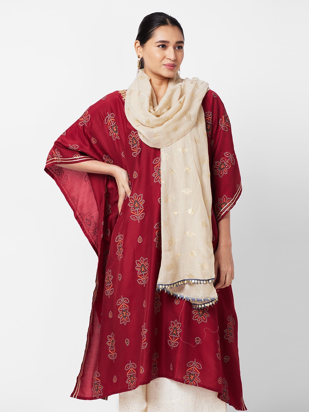 

Globus Ethnic Motifs Printed Scarves, Off white