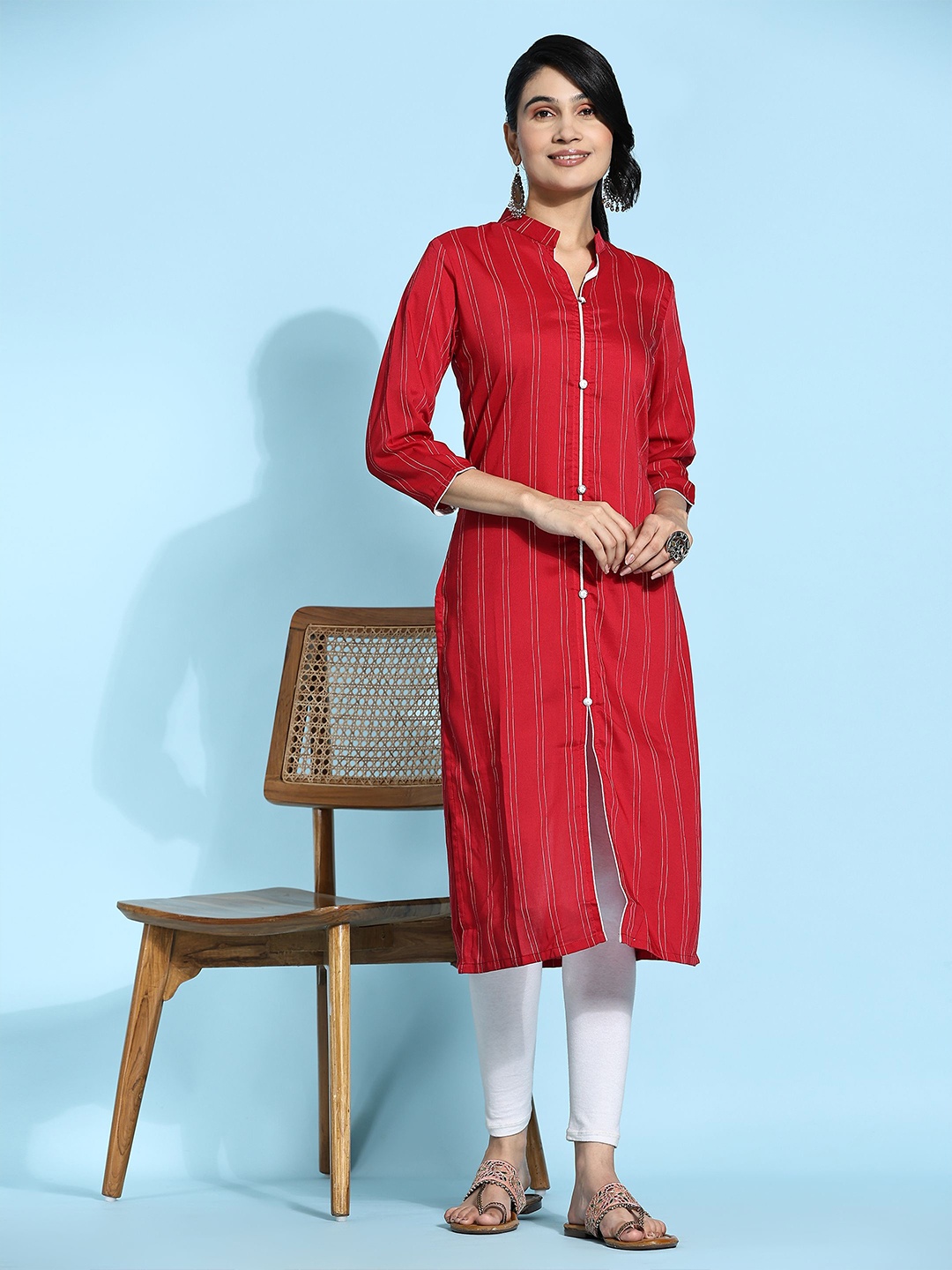 

RACHNA Striped Mandarin Collar Kurta, Red