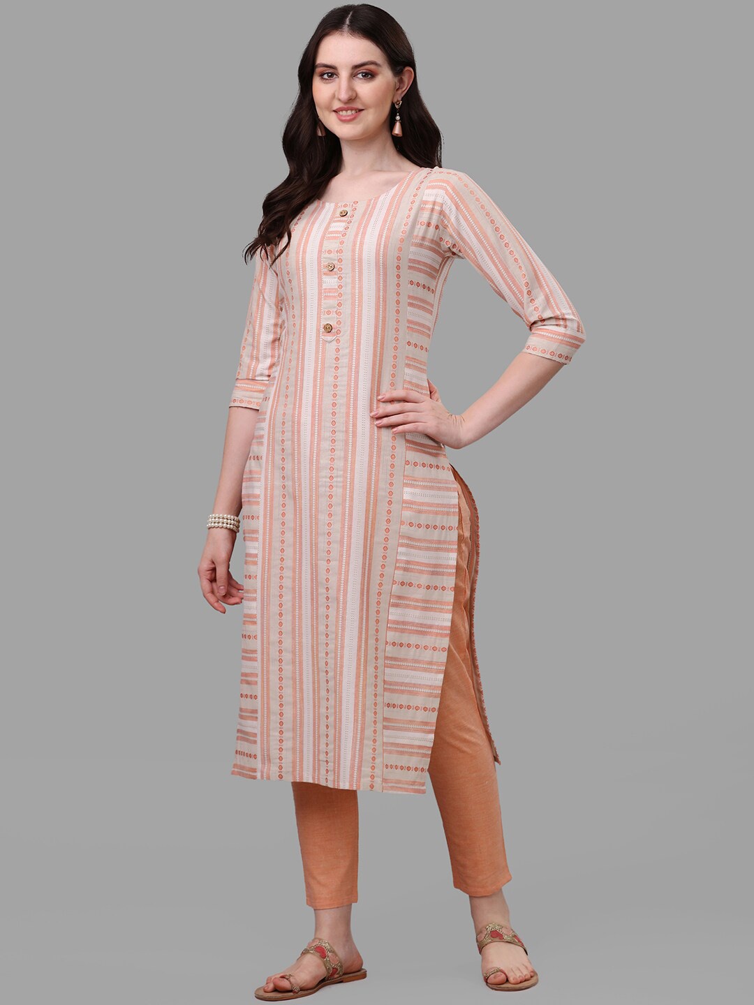 

KALINI Ethnic Motifs Printed Straight Kurta With Trousers, Orange