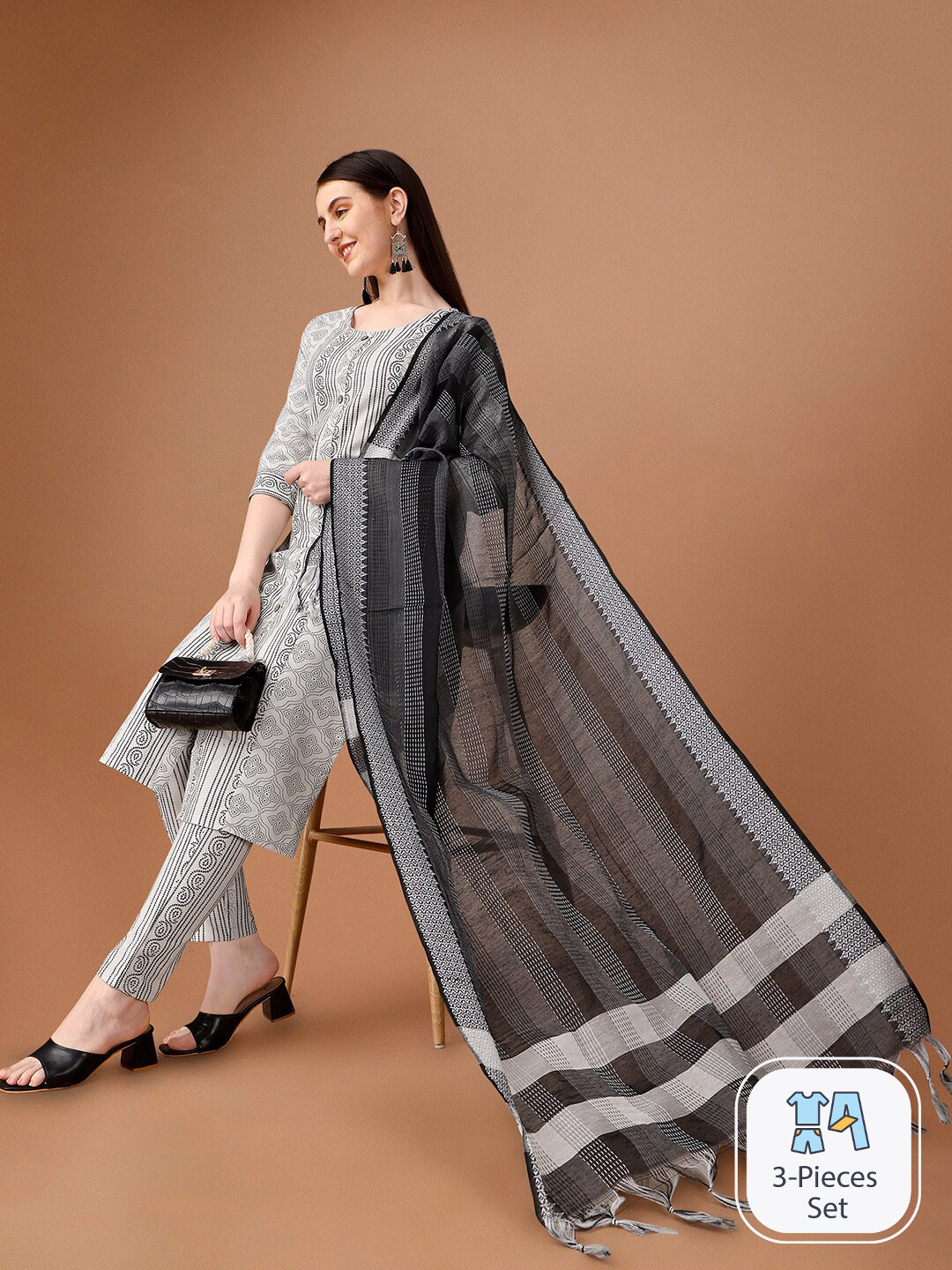 

KALINI Ethnic Motifs Printed Regular Kurta With Trousers & Dupatta, Grey