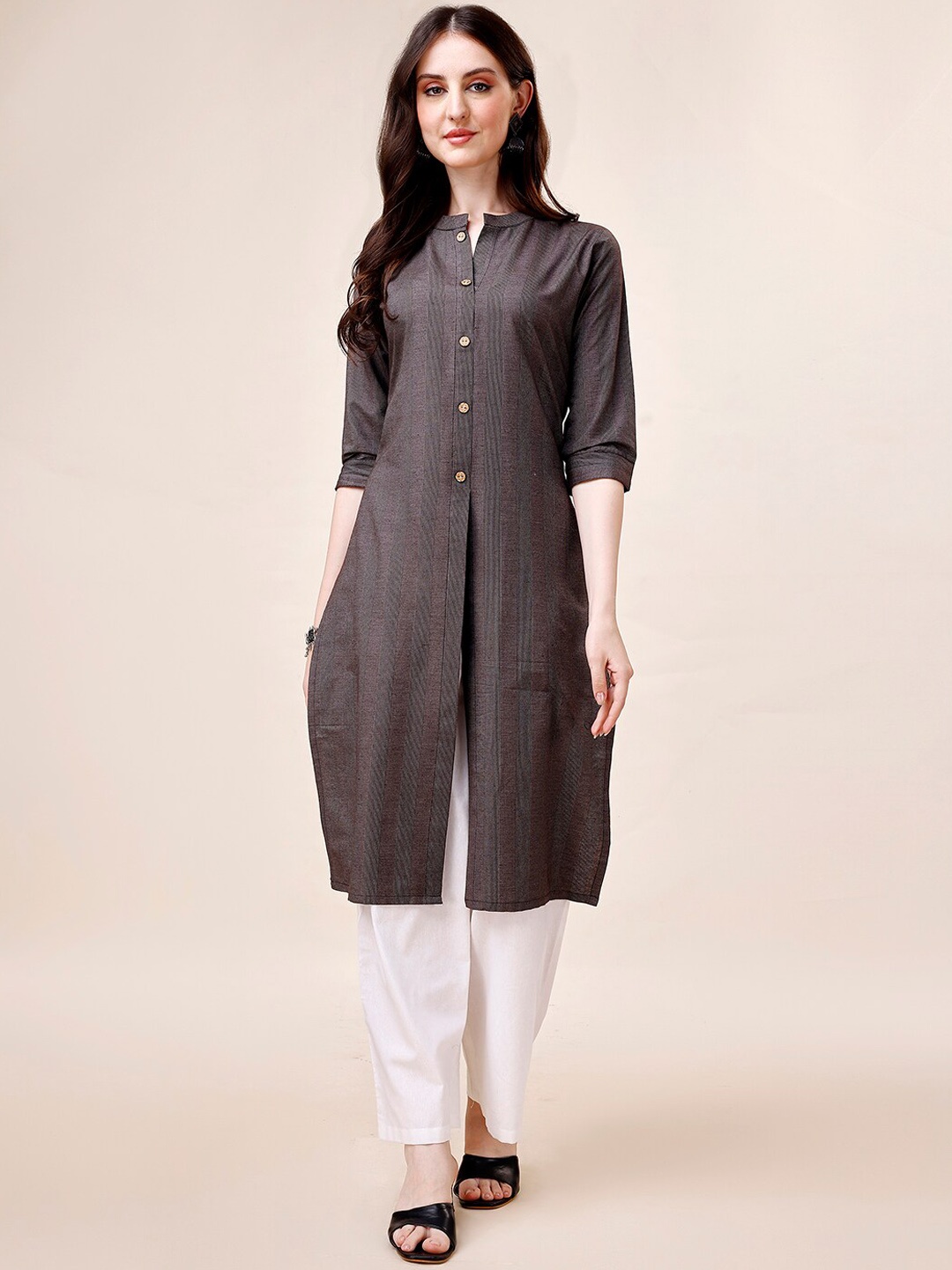 

KALINI Striped Mandarin Collar A-Line Kurta With Trousers, Black