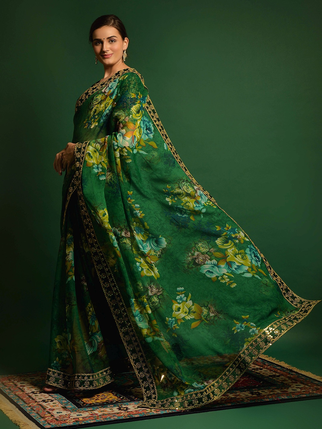 

all about you Floral Printed Pure Georgette Saree, Green