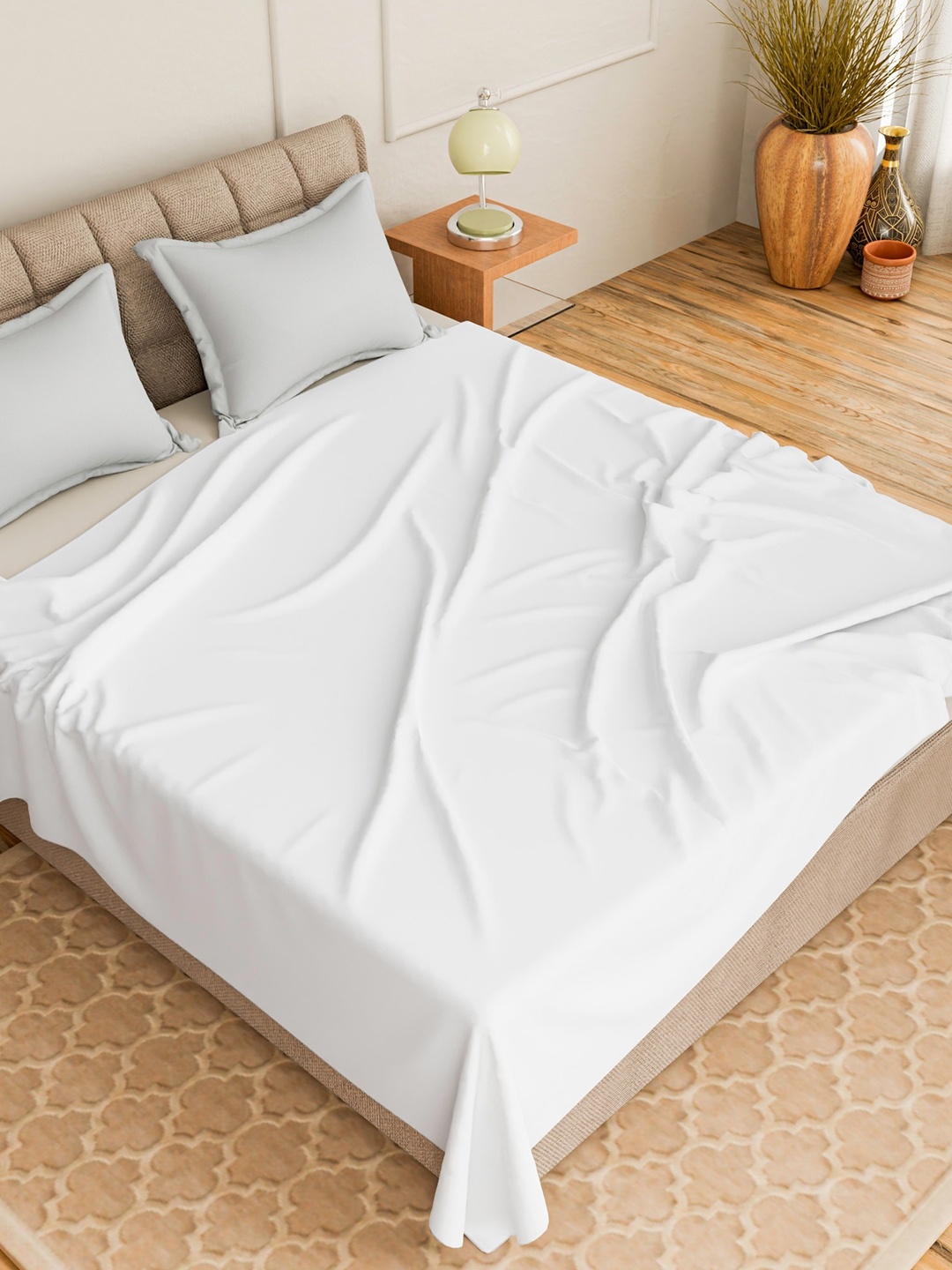 

CURIOUS LIFESTYLE White Cotton 300 TC King Bedsheet with 2 Pillow Covers