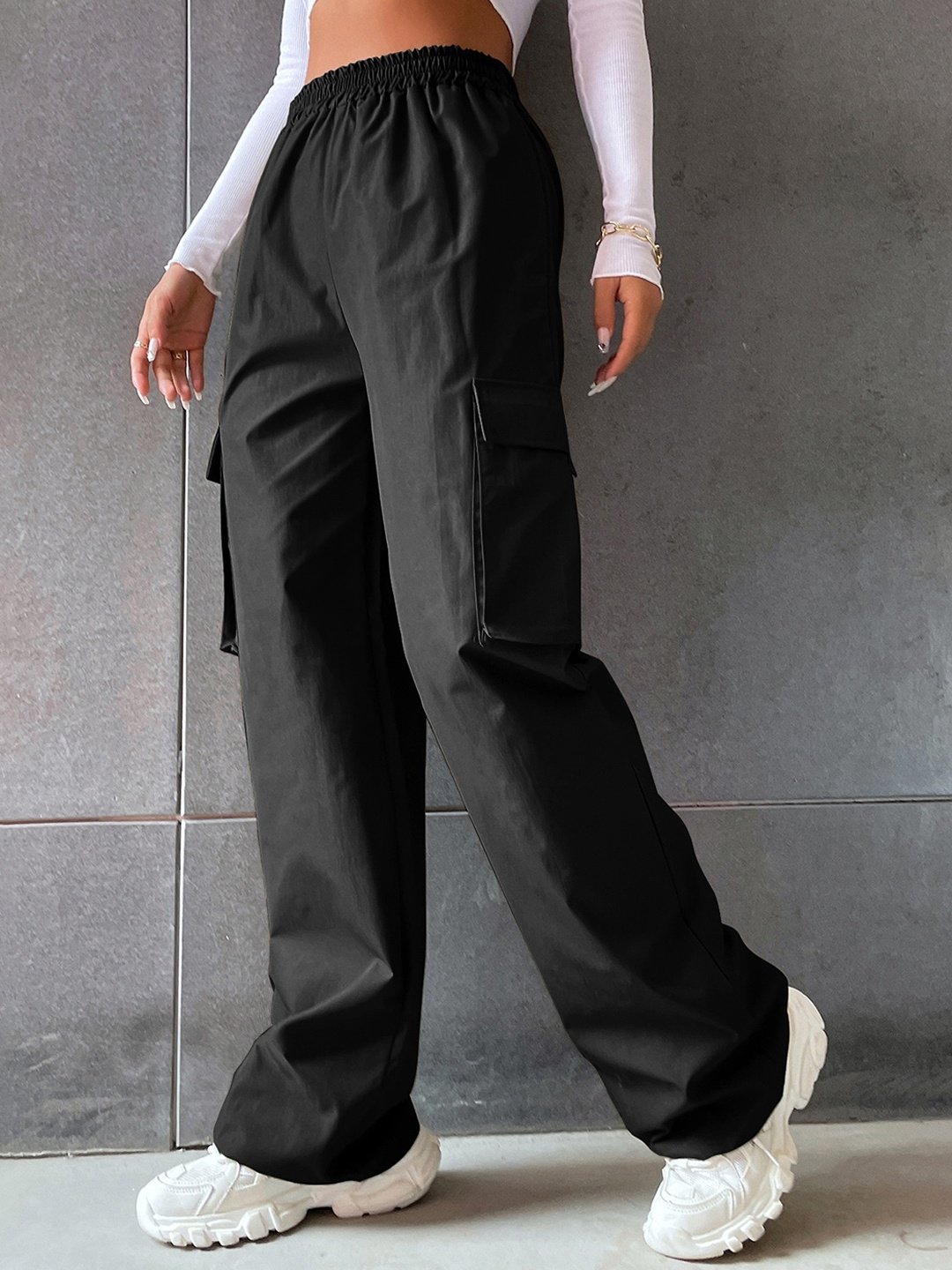 

AAHWAN Women Loose Fit High-Rise Cotton Cargo Trousers, Black