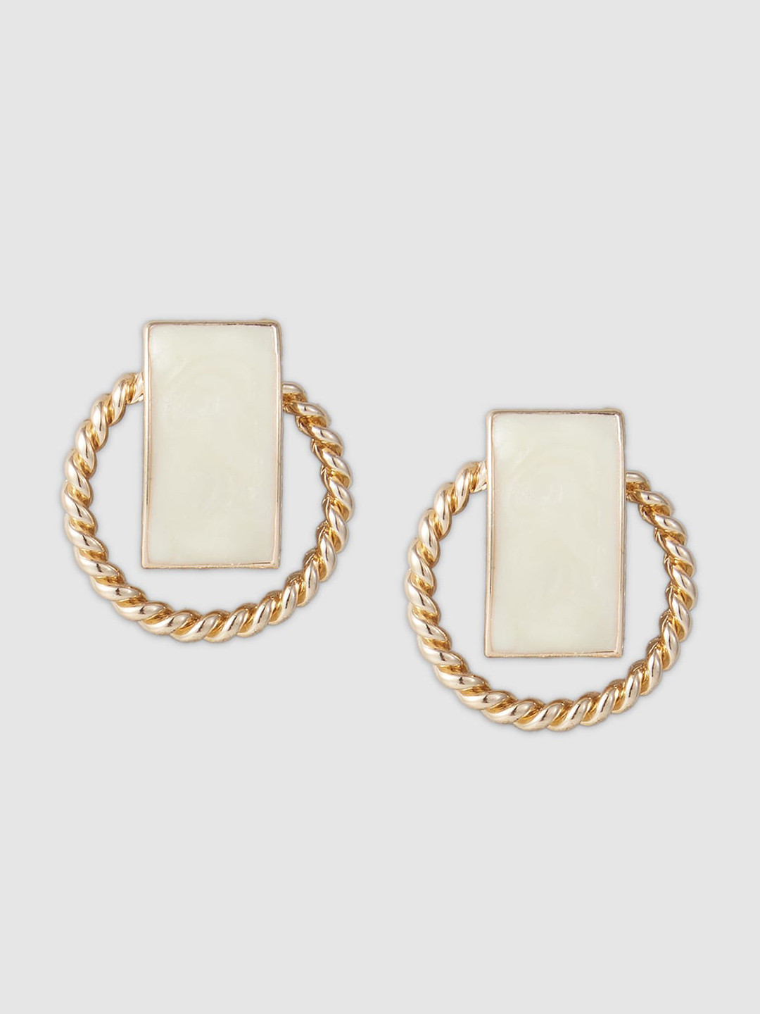 

Globus Off White Gold-Plated Circular Studs Earrings