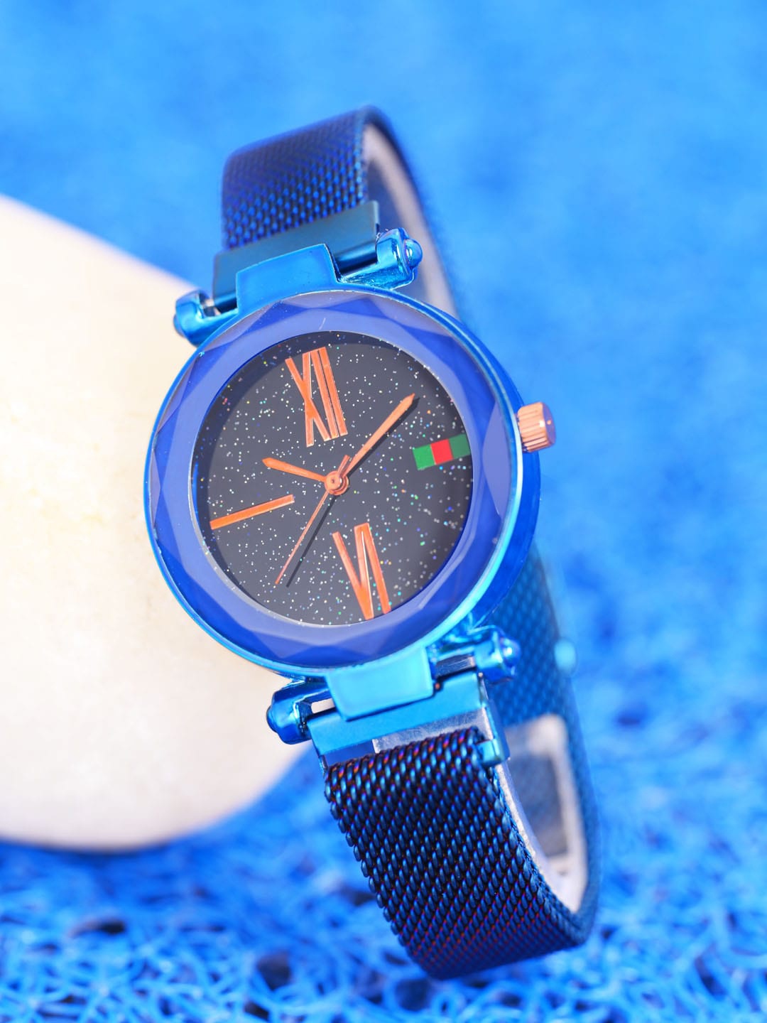 

FLUID Women Patterned Dial & Blue Straps Analogue Watch FLWatch23-Mag-02-BL