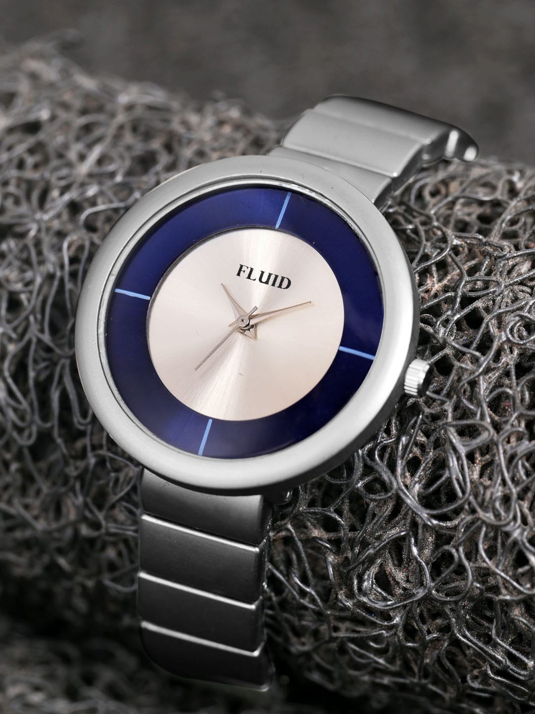 

FLUID Women Analogue Watch FLWatch23-004-SL02, Silver