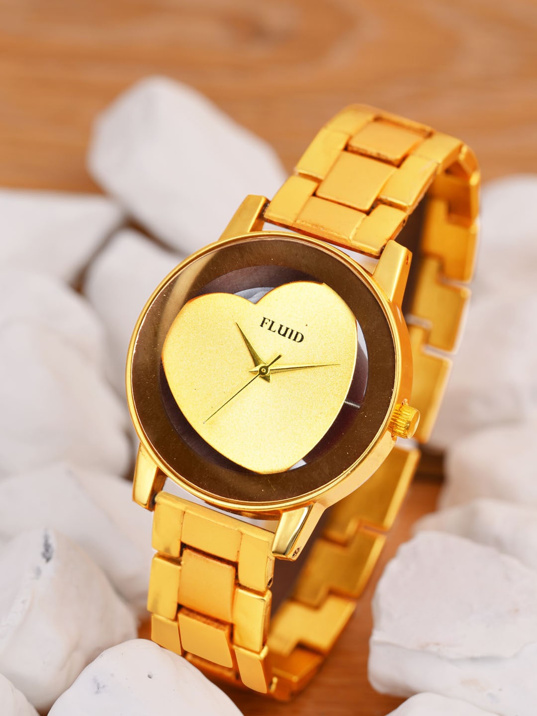 

FLUID Women Bracelet Style Straps Analogue Watch FLWatch23-006-GD01, Gold