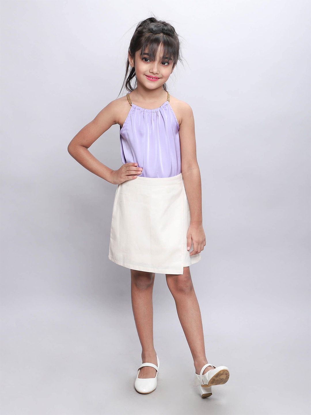 

taffykids Girls Round Neck Top With Skirt, White