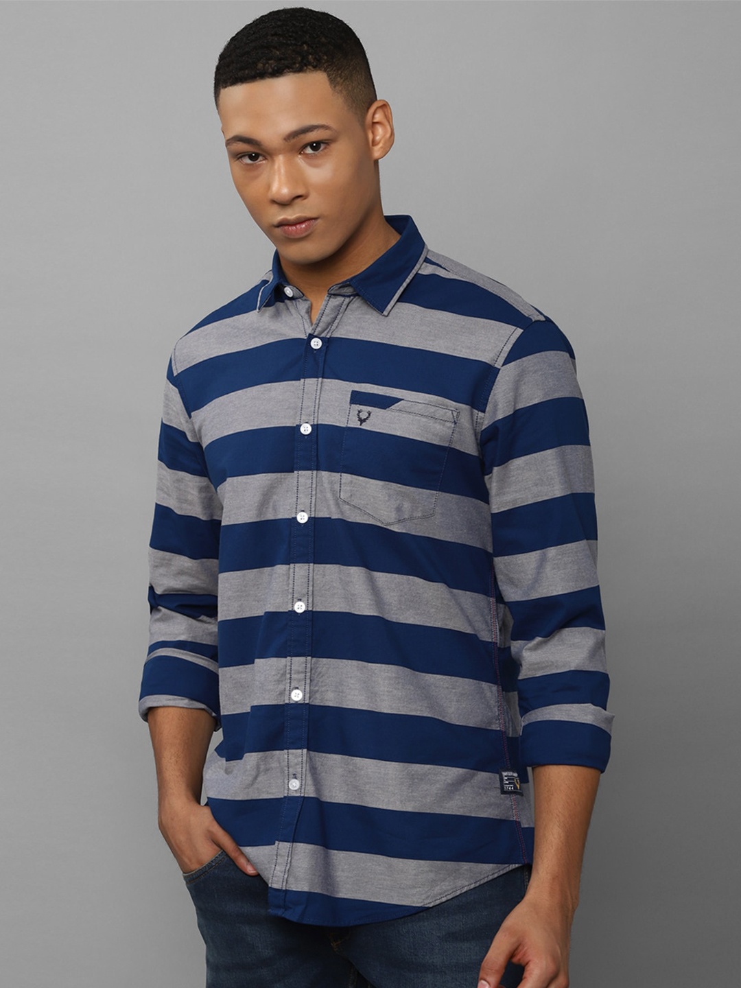 

Allen Solly Horizontal Stripes Spread Collar Cotton Casual Shirt, Navy blue