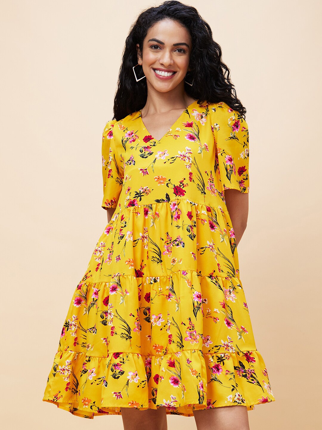 

Globus Yellow Floral Printed Gathered Tiered A-Line Dress