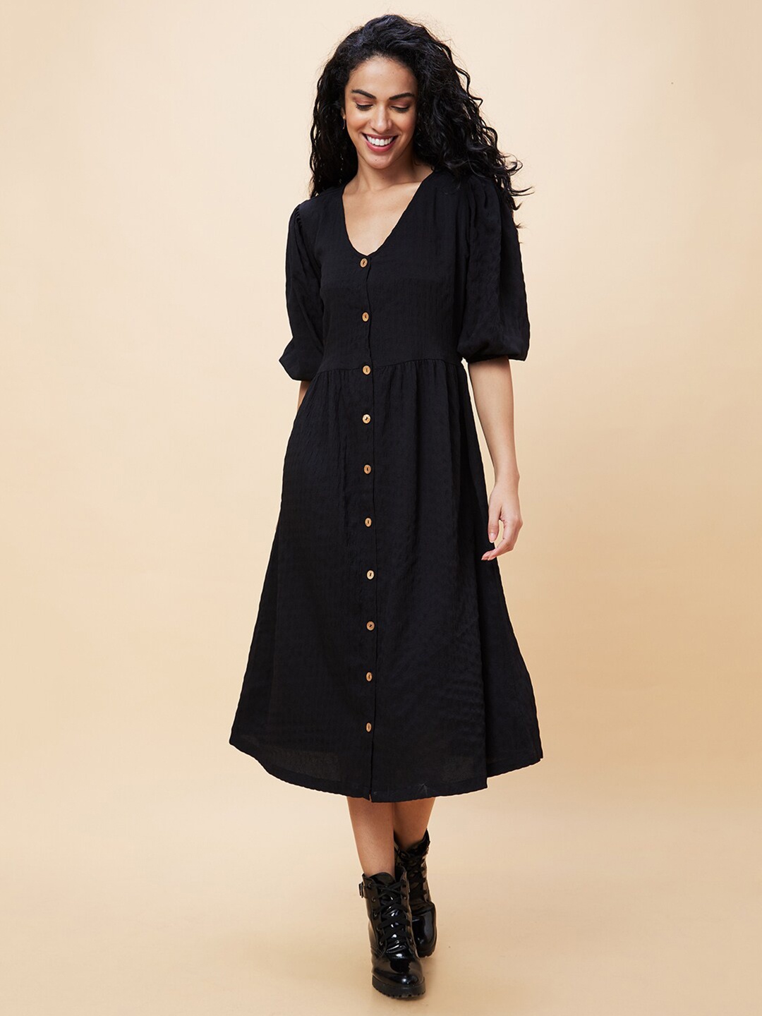 

Globus Black Self Design V-Neck Smocked Fit and Flare Midi Dress