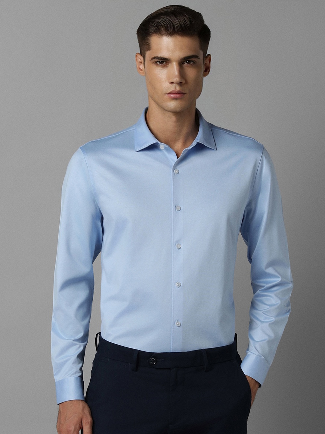 

Louis Philippe Slim Fit Spread Collar Pure Cotton Formal Shirt, Blue