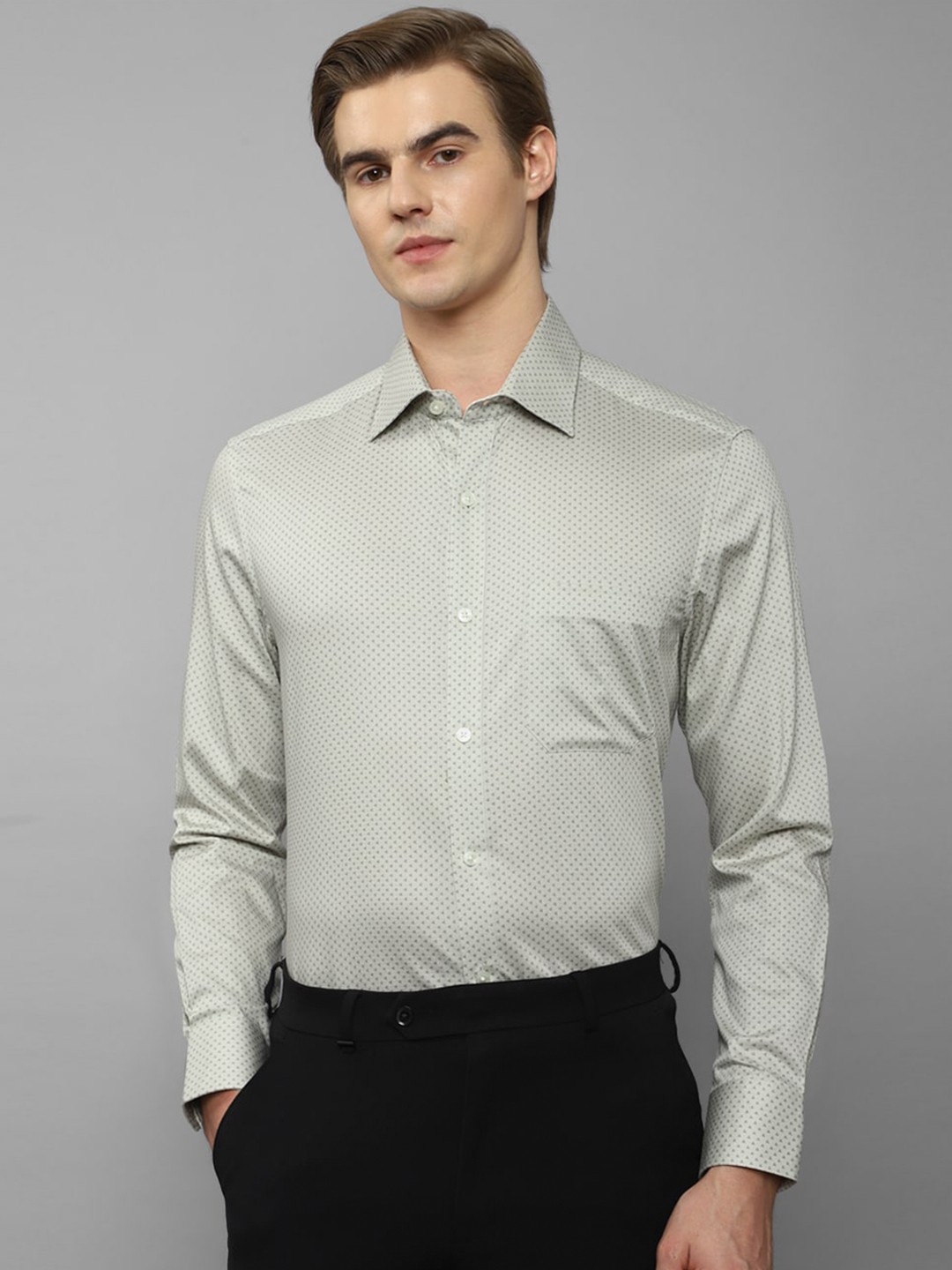 

Louis Philippe Geometric Printed Regular Fit Pure Cotton Formal Shirt, Green