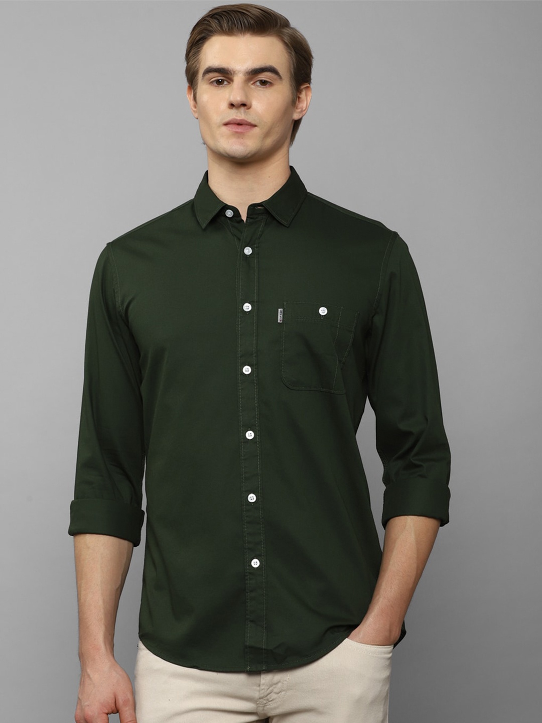 

Louis Philippe Jeans Slim Fit Opaque Pure Cotton Casual Shirt, Green