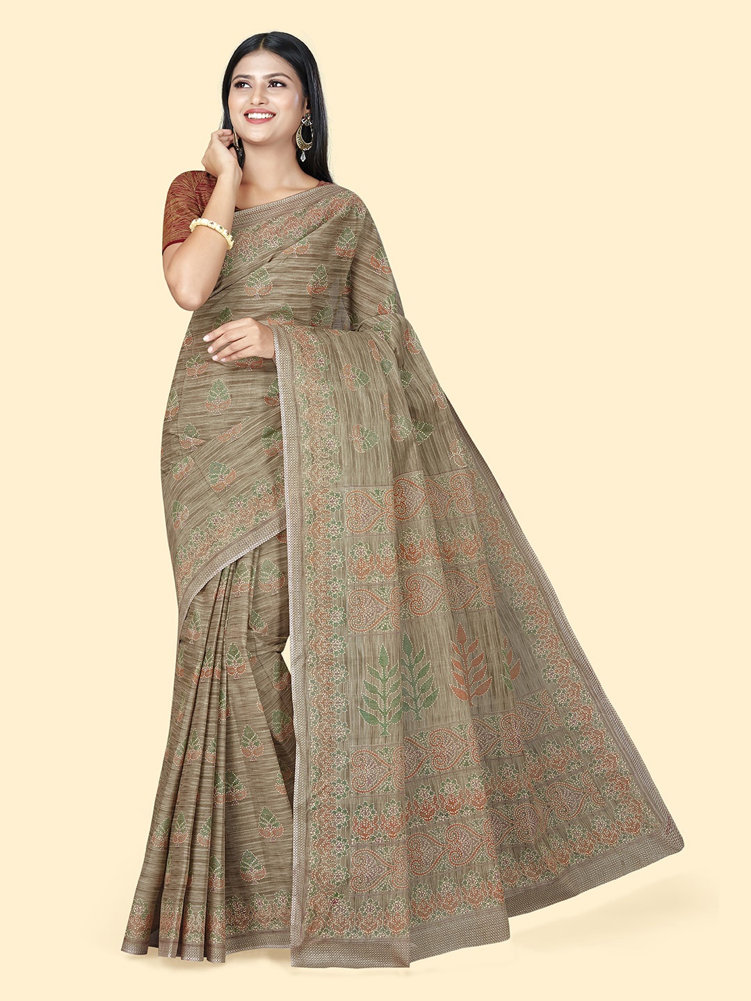 

SHANVIKA Floral Printed Pure Cotton Saree, Brown