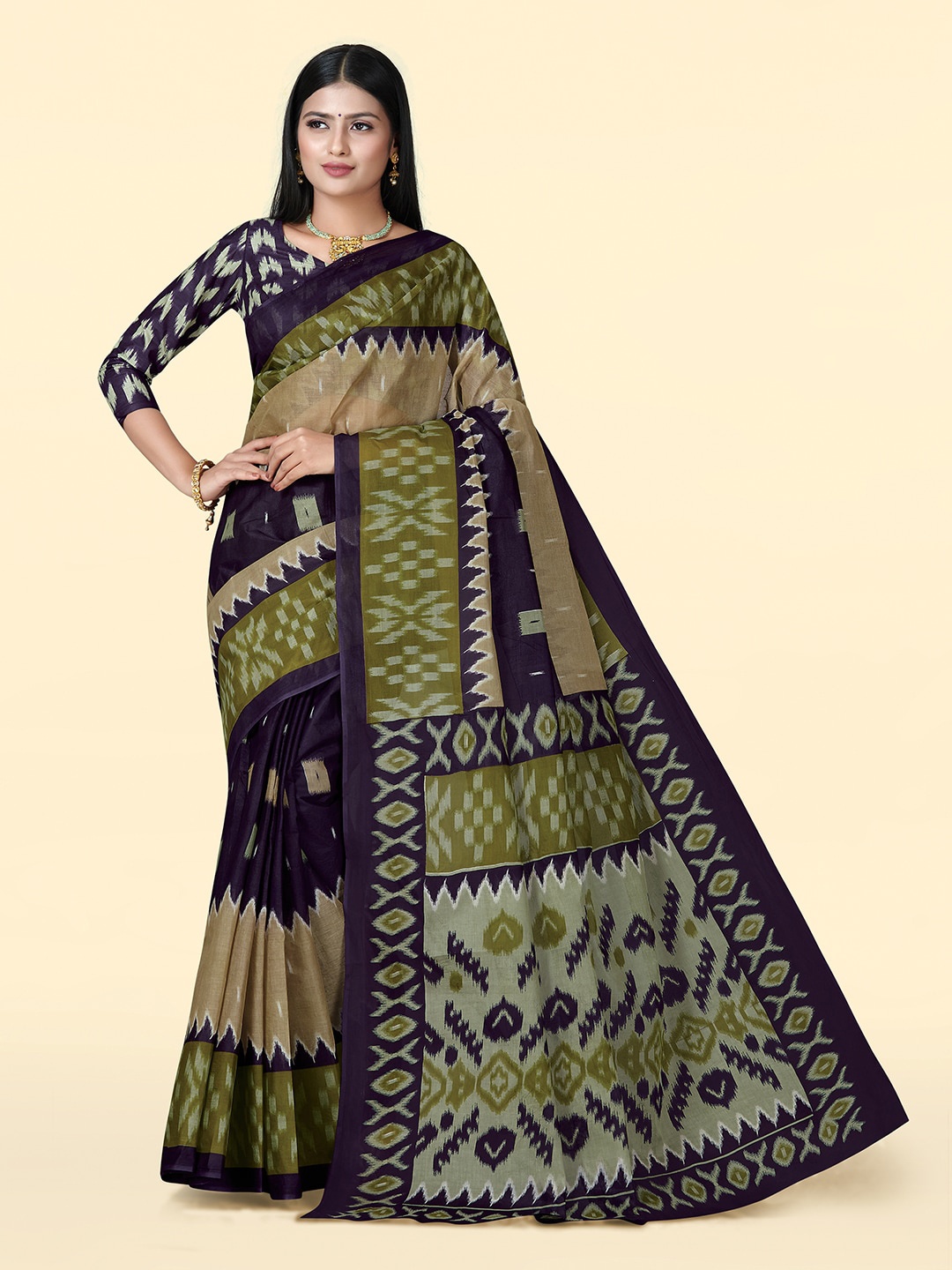 

SHANVIKA Geometric Printed Pure Cotton Saree, Green