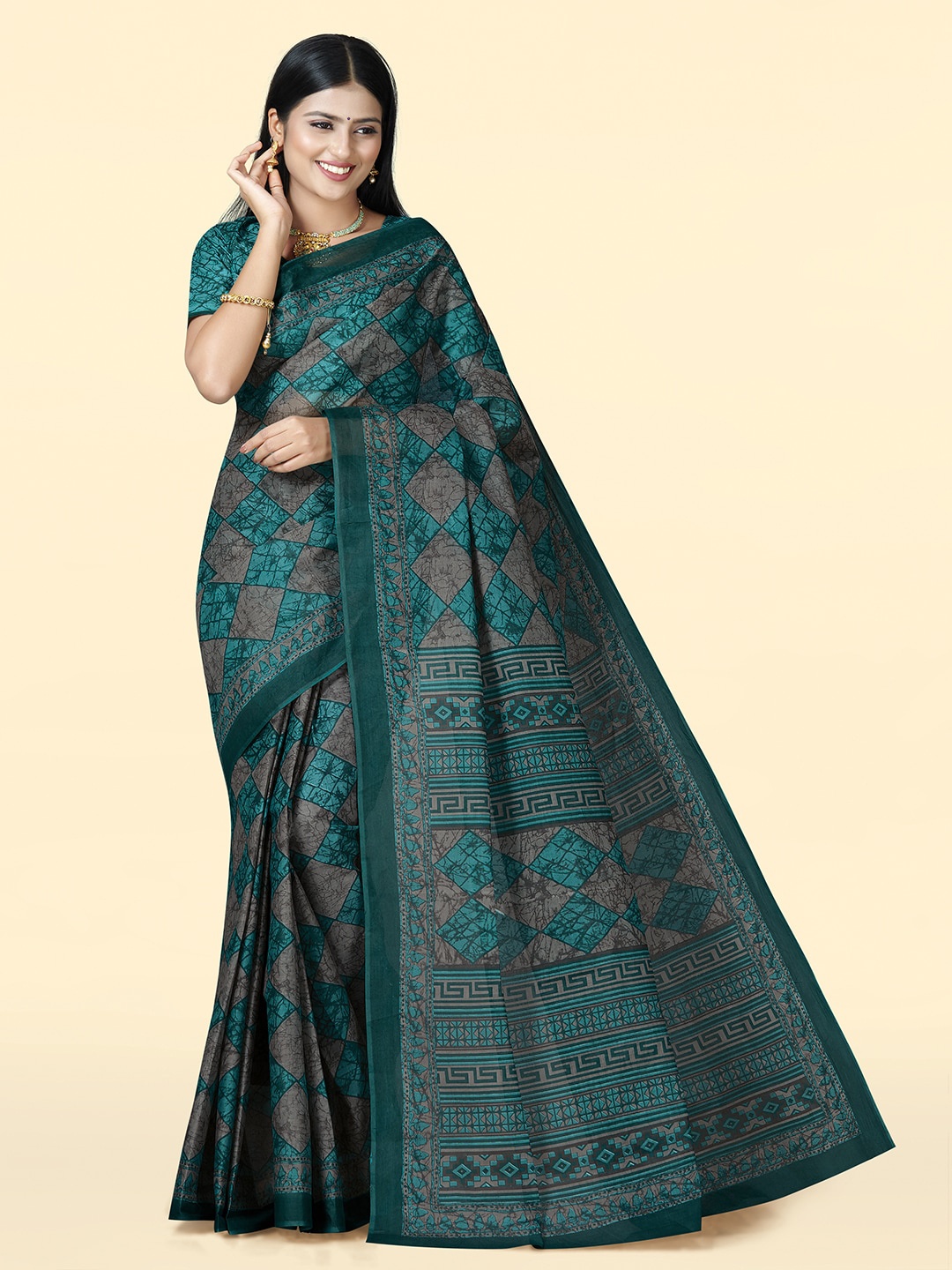 

SHANVIKA Geometric Printed Pure Cotton Block Print Saree, Green