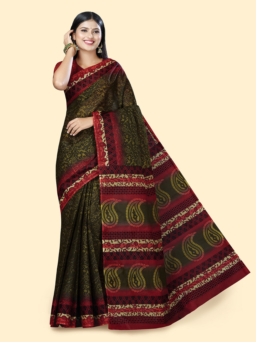 

SHANVIKA Paisley Printed Pure Cotton Block Print Saree, Green
