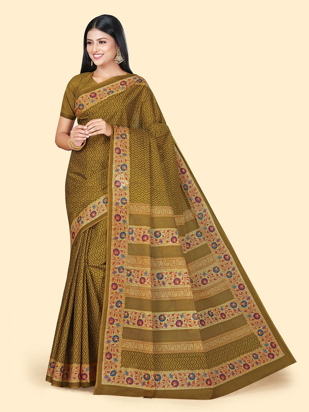 

SHANVIKA Geometric Printed Pure Cotton Block Print Saree, Olive