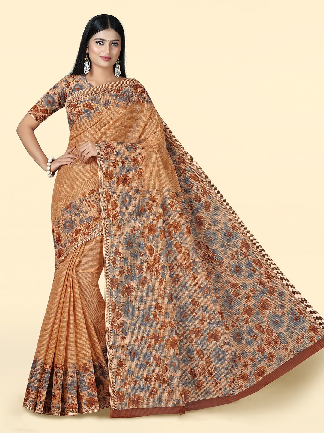 

SHANVIKA Floral Printed Pure Cotton Block Print Saree, Yellow