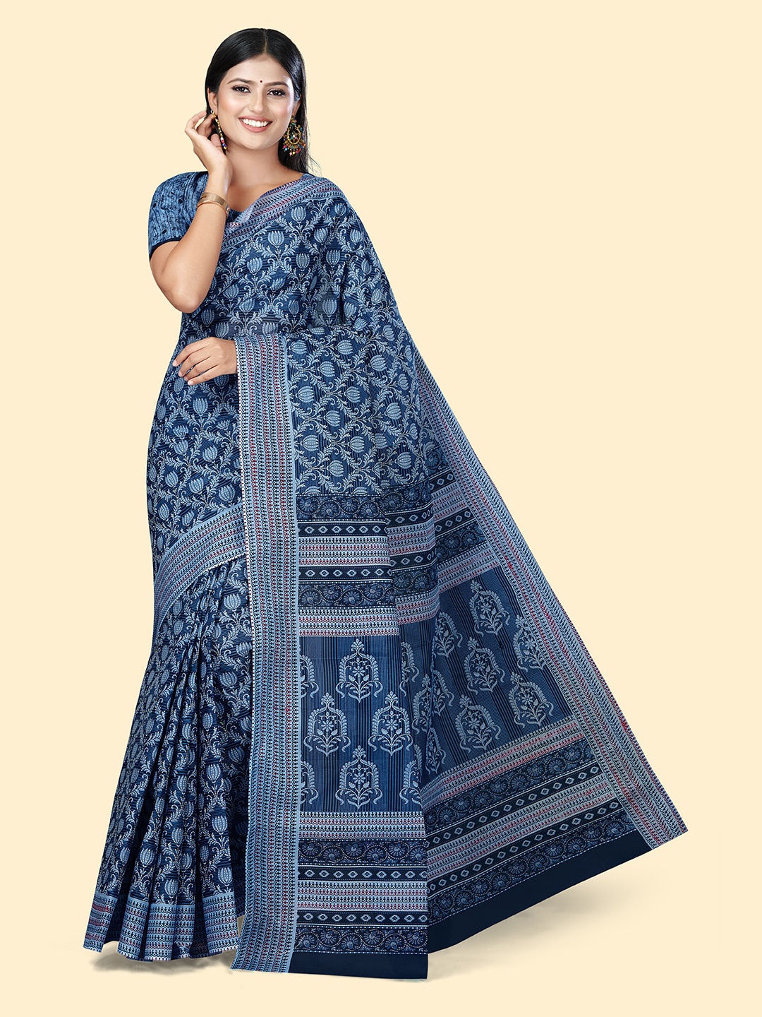 

SHANVIKA Floral Printed Pure Cotton Saree, Blue