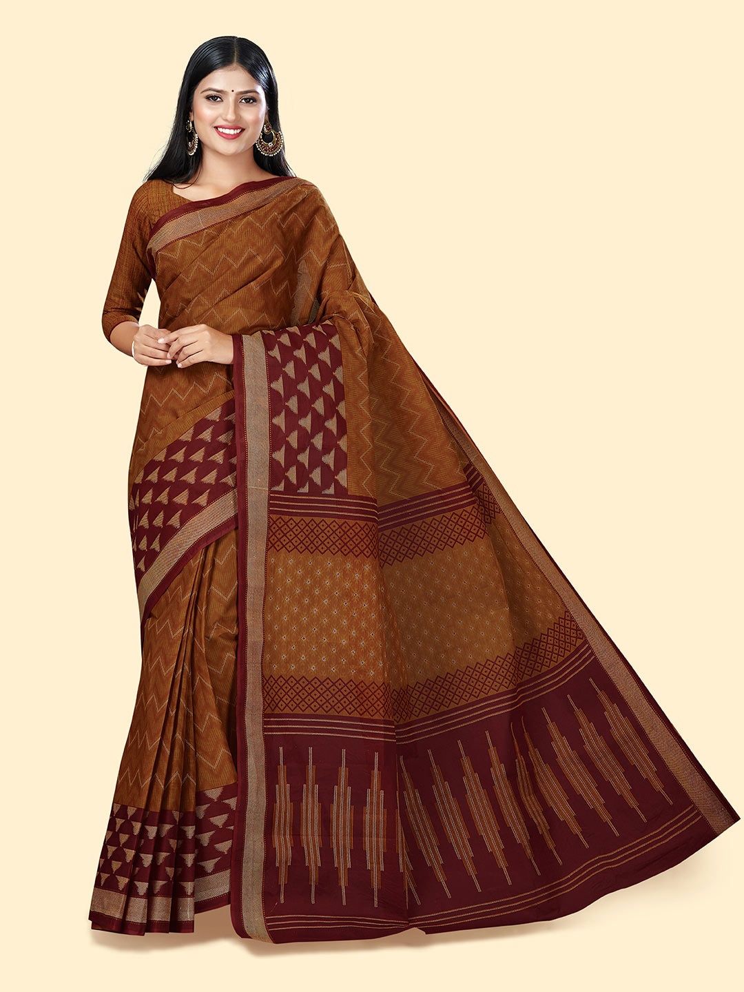 

SHANVIKA Ethnic Motifs Printed Pure Cotton Block Print Saree, Rust