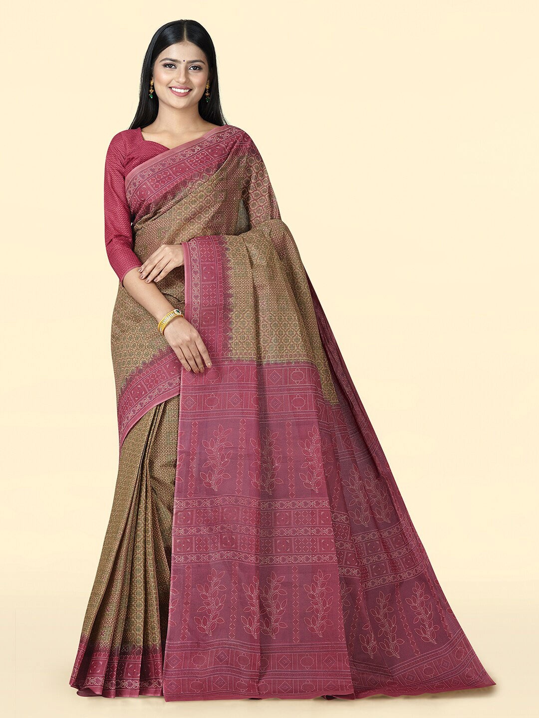 

SHANVIKA Ethnic Motifs Printed Pure Cotton Block Print Saree, Brown