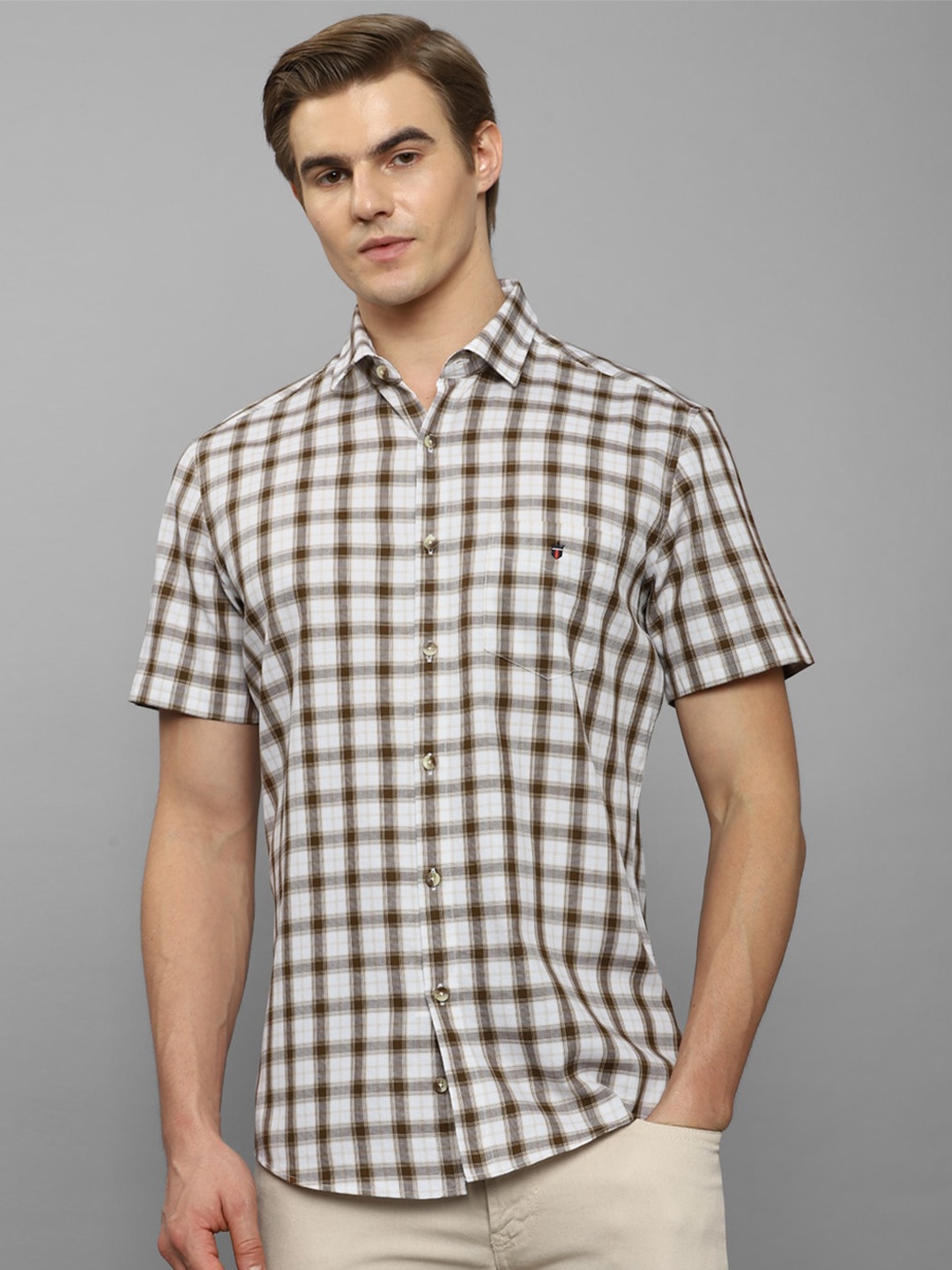 

Louis Philippe Sport Gingham Checked Slim Fit Opaque Cotton Casual Shirt, White