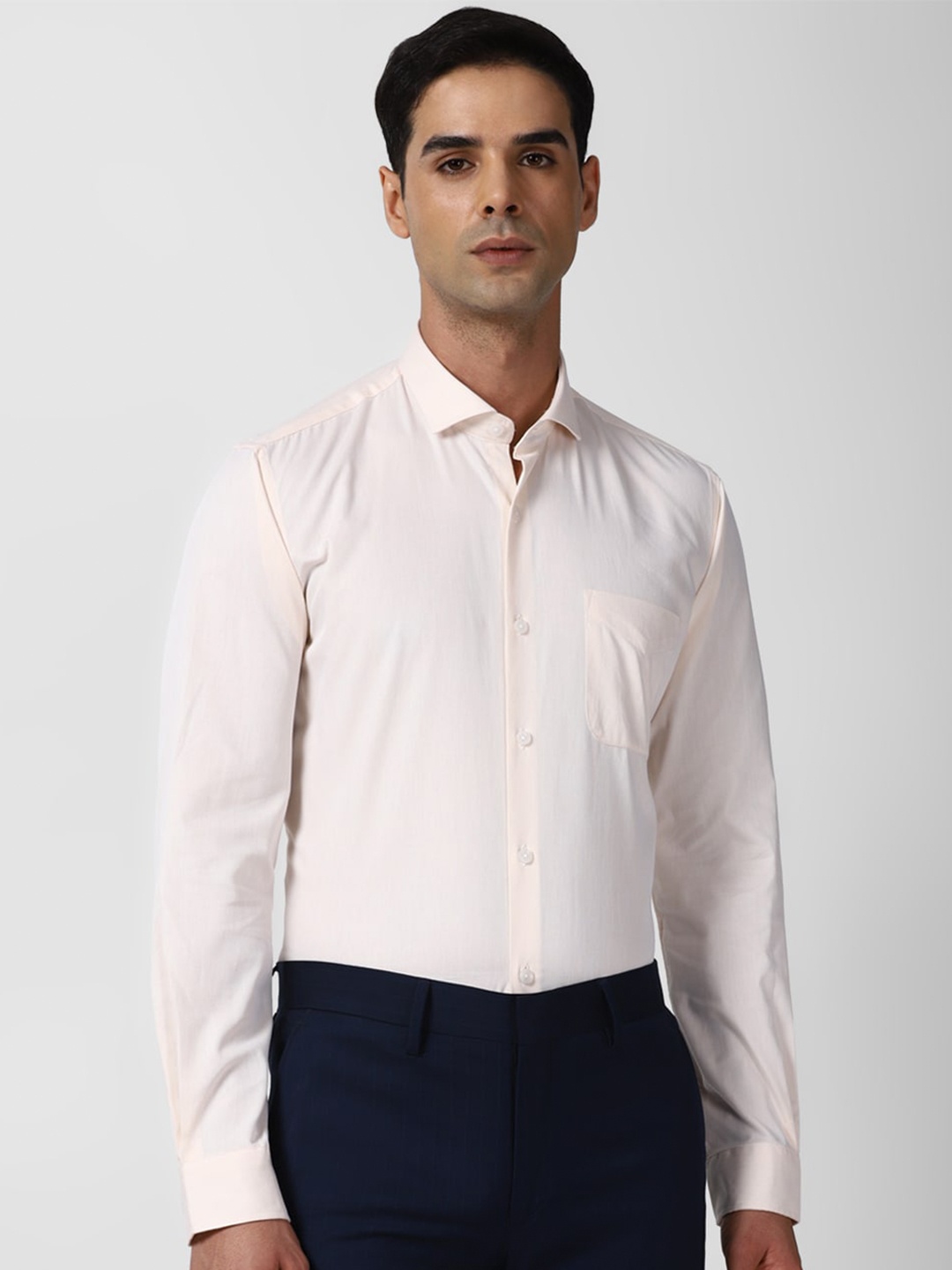 

Peter England Slim Fit Opaque Formal Shirt, Cream