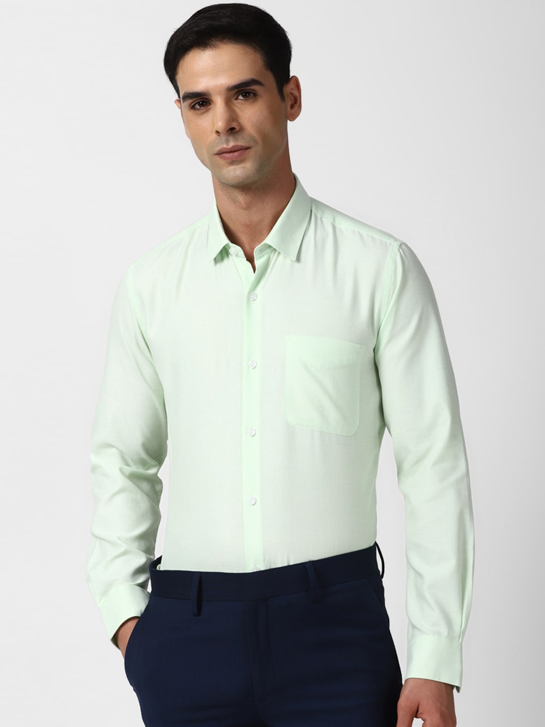 

Peter England Slim Fit Opaque Formal Shirt, Green
