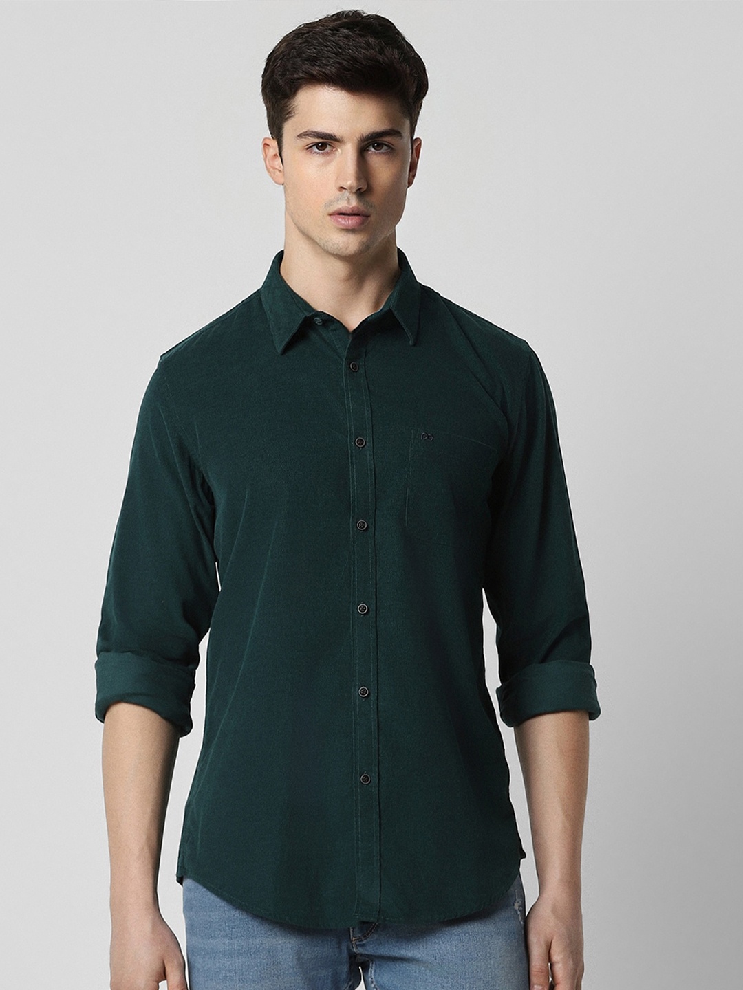 

Peter England Casuals Slim Fit Opaque Pure Cotton Casual Shirt, Green
