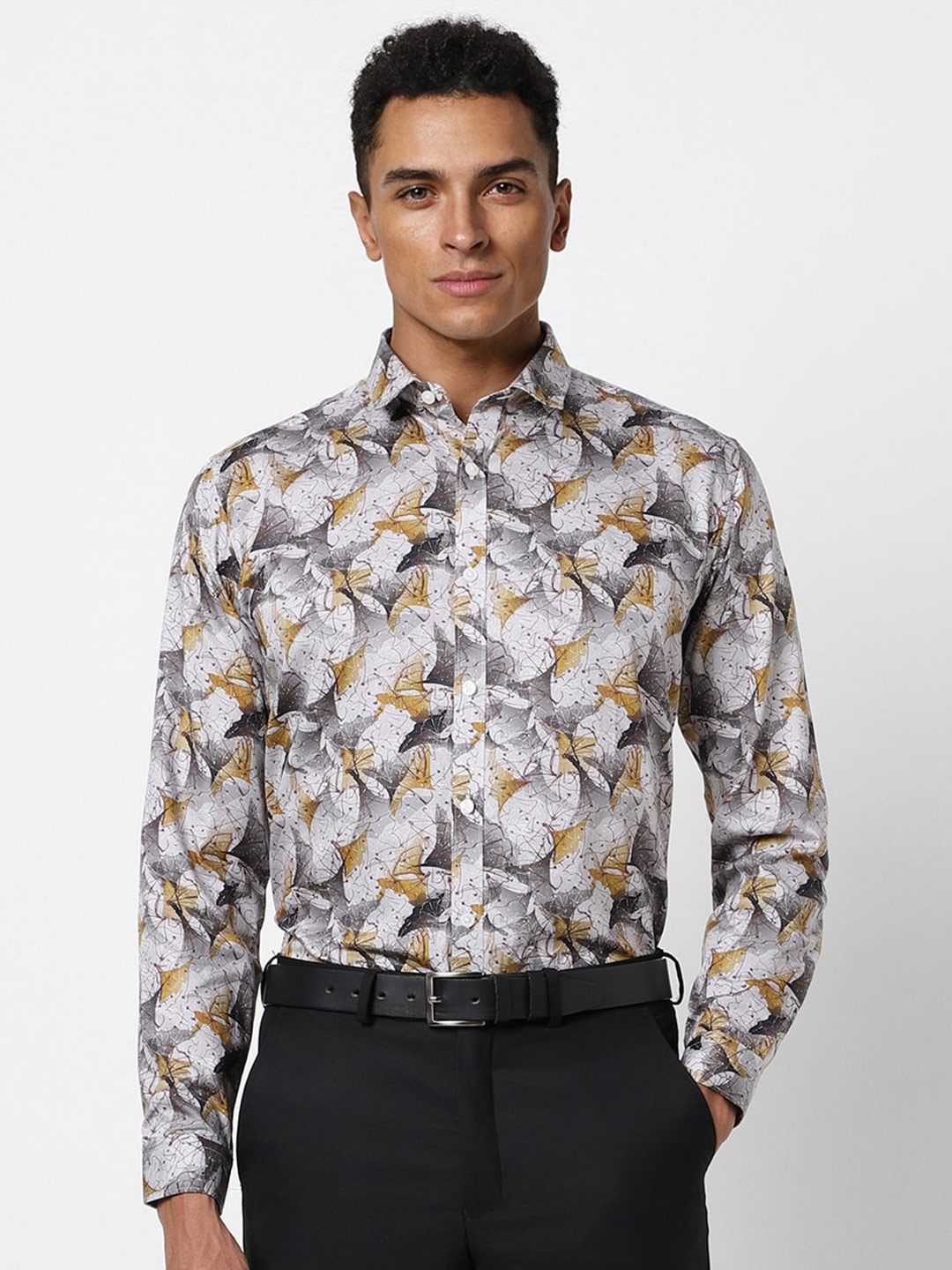 

V Dot Slim Fit Floral Printed Spread Collar Pure Cotton Formal Shirt, White