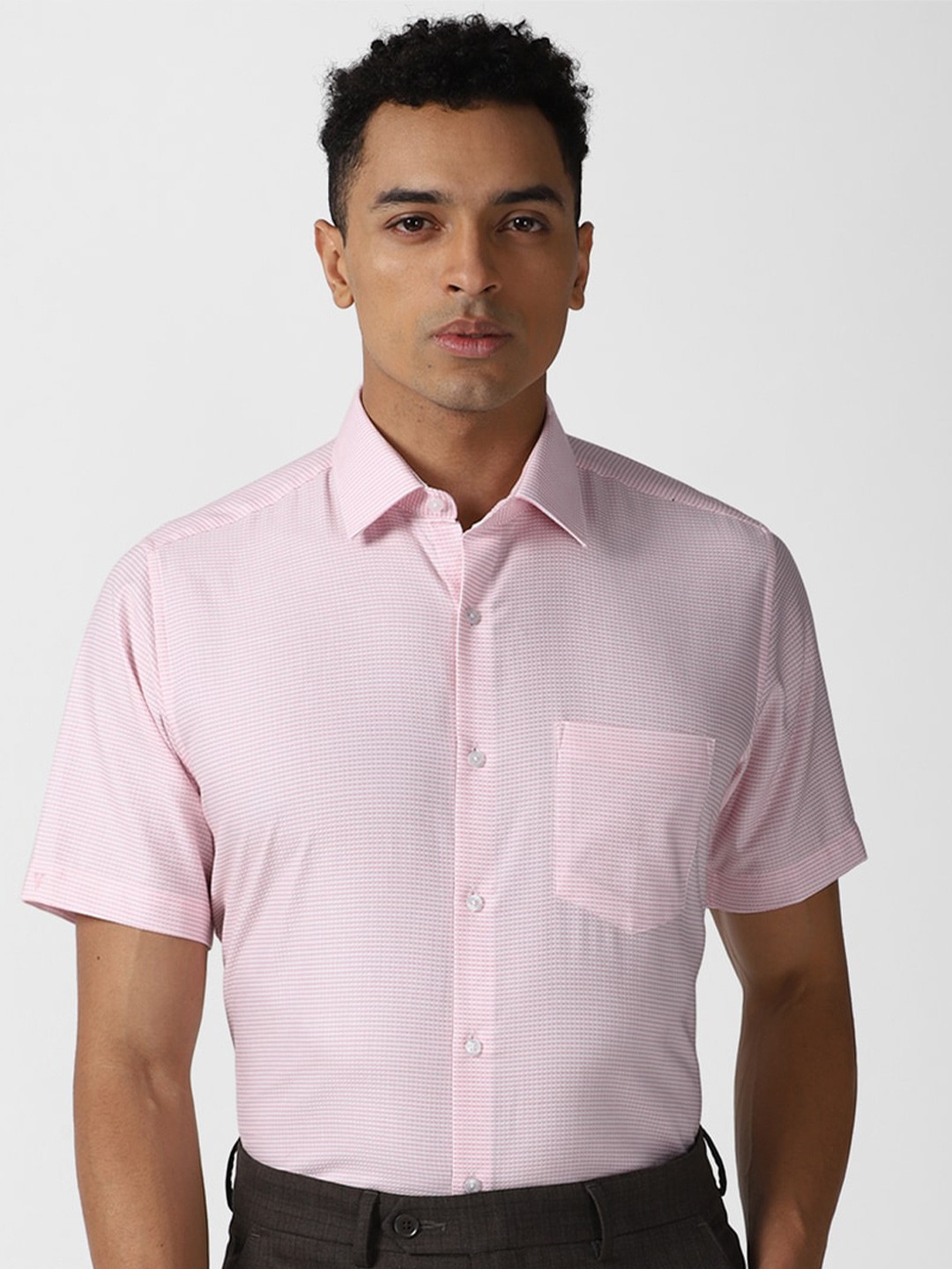 

Van Heusen Textured Classic Cotton Formal Shirt, Pink