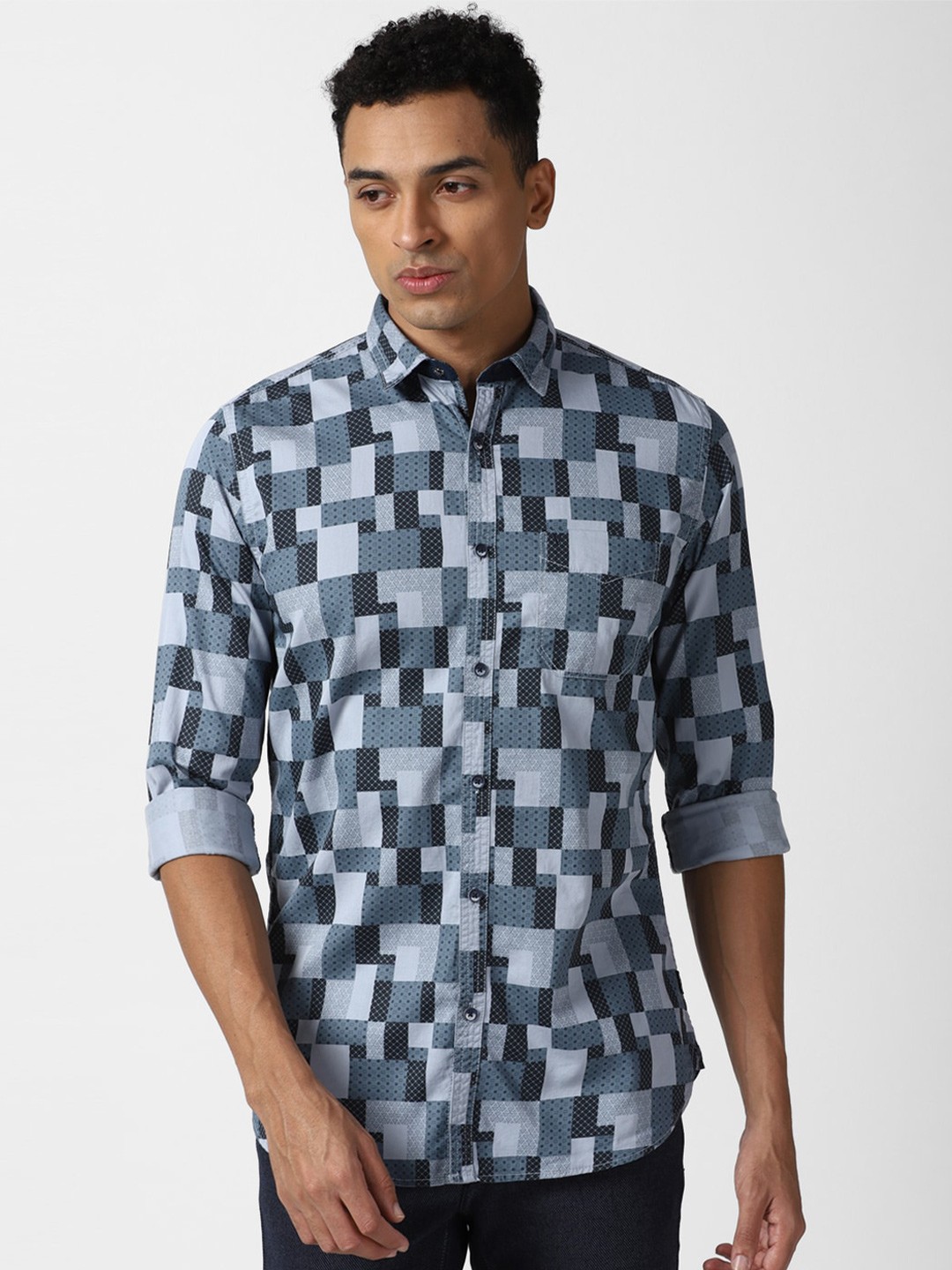 

VAN HEUSEN DENIM LABS Slim Fit Geometric Printed Pure Cotton Casual Shirt, Blue