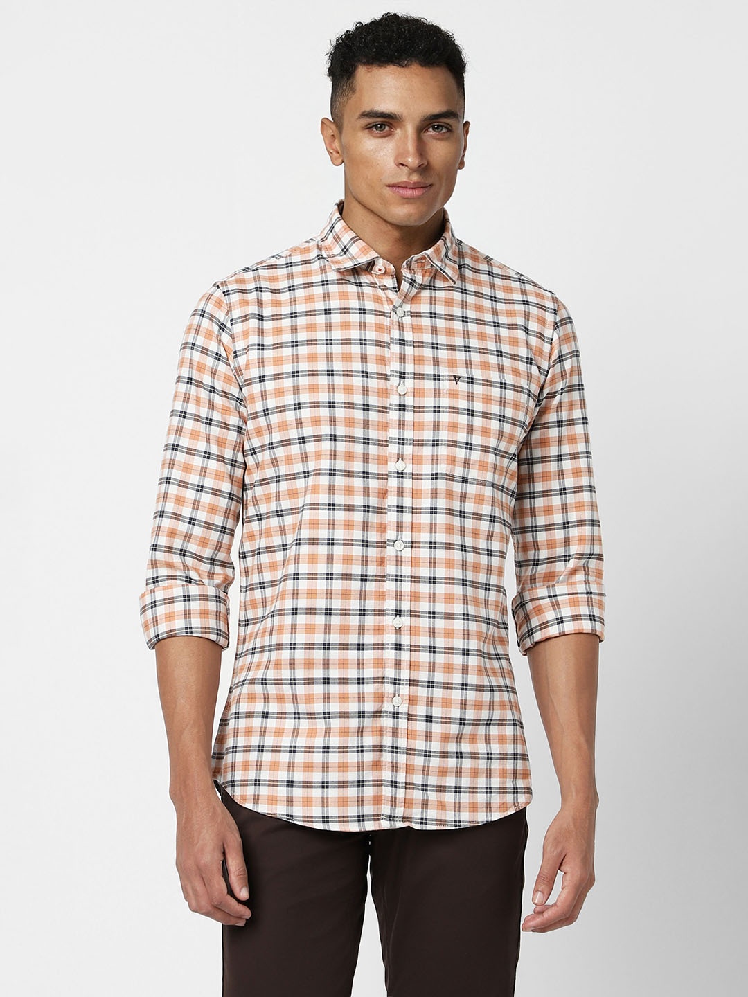 

Van Heusen Sport Men Beige Slim Fit Opaque Checked Casual Shirt