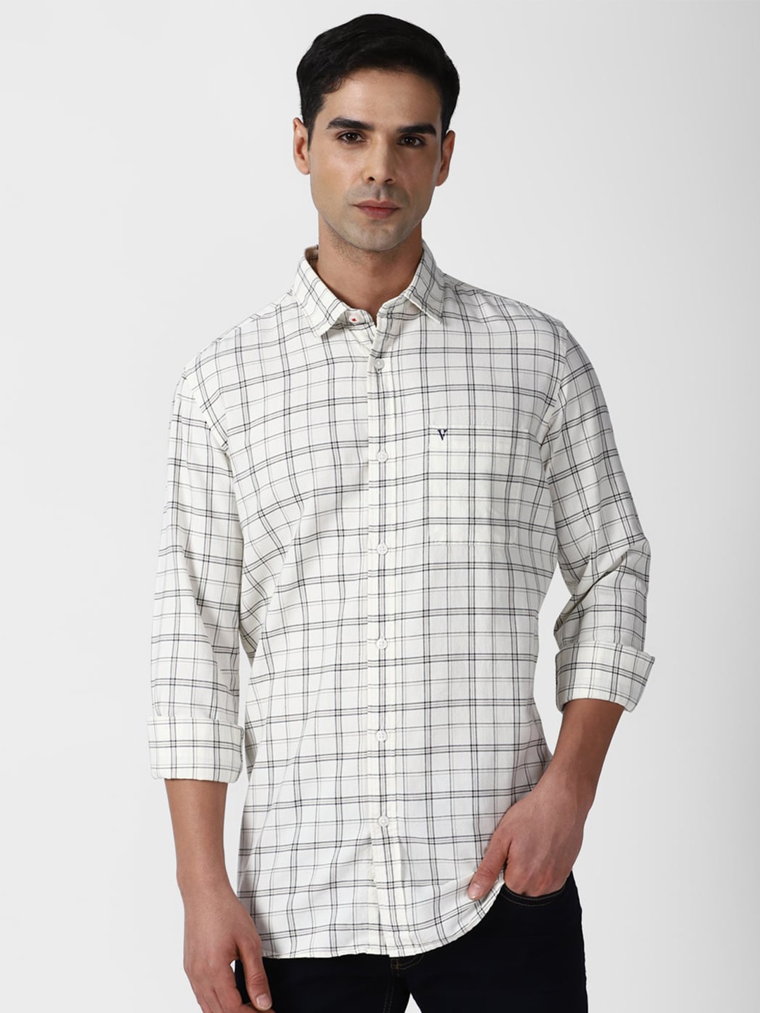 

Van Heusen Sport Slim Fit Tartan Checks Cotton Casual Shirt, White